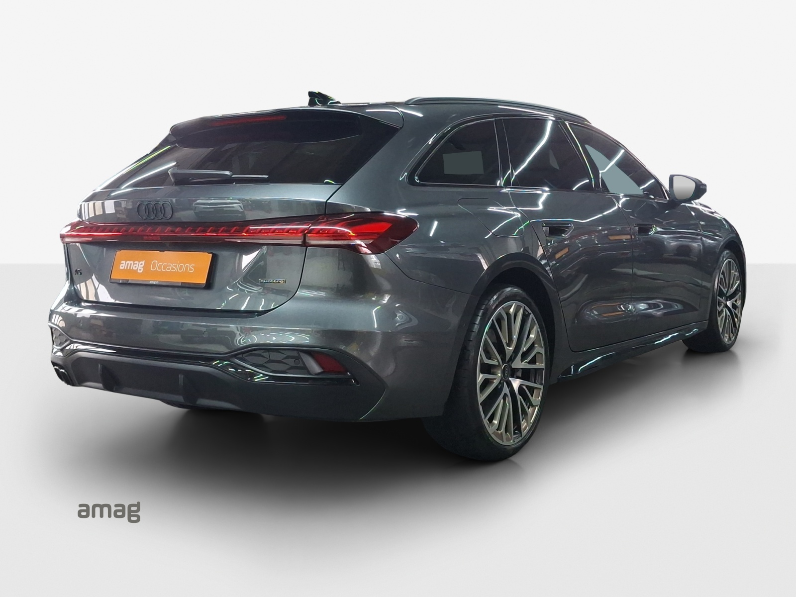 AUDI A5 Avant TDI quattro 150 kW Attraction S tronic-image-4