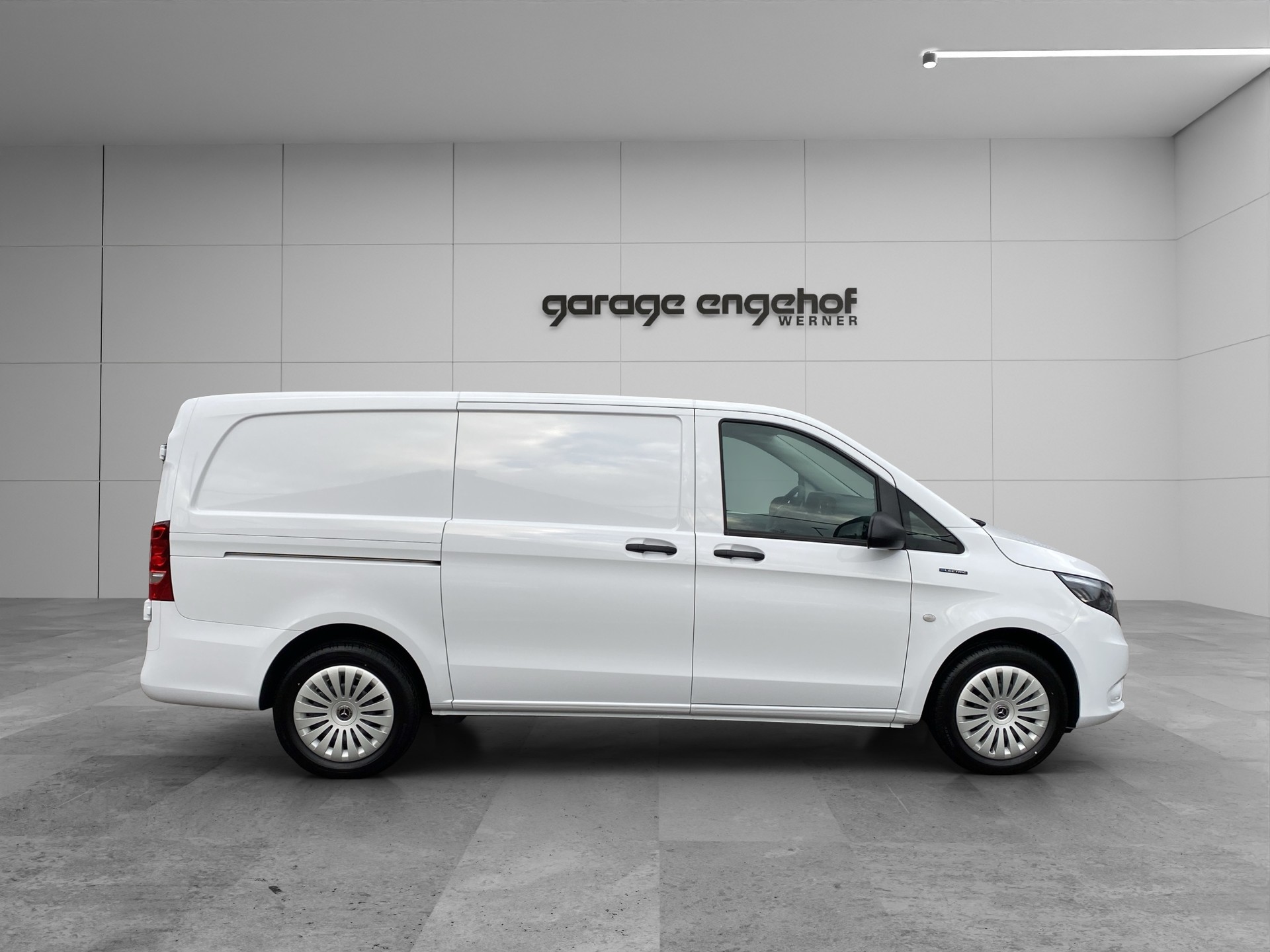 MERCEDES-BENZ eVito 112 Lang-image-7