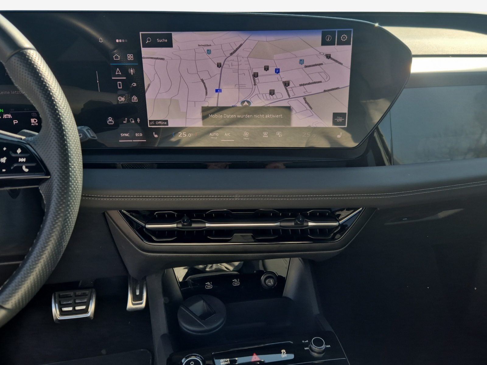 AUDI Q6 e-tron quattro-image-11