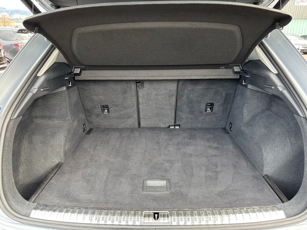 AUDI Q3 35 TFSI advanced S-tronic-image-14