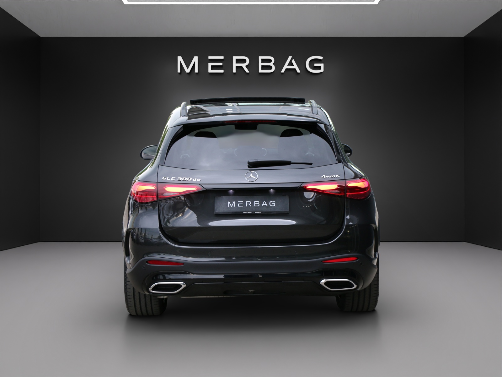 MERCEDES-BENZ GLC 300 de 4Matic EQ Star 9G-Tronic-image-4