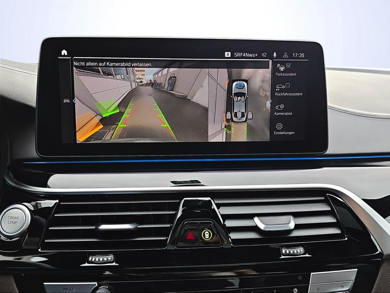 BMW 545e xDrive Pure M Sport Steptronic-image-16
