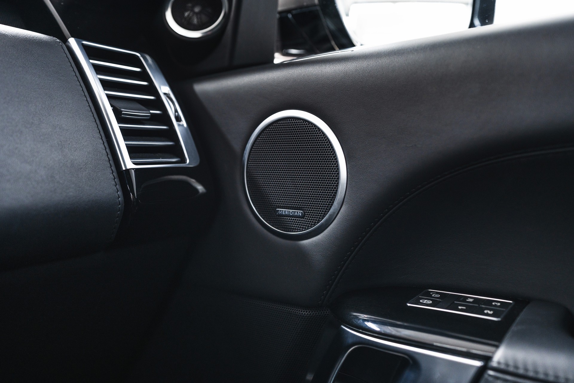 LAND ROVER Range Rover 5.0 V8 SC Autobiography Automatic-image-17