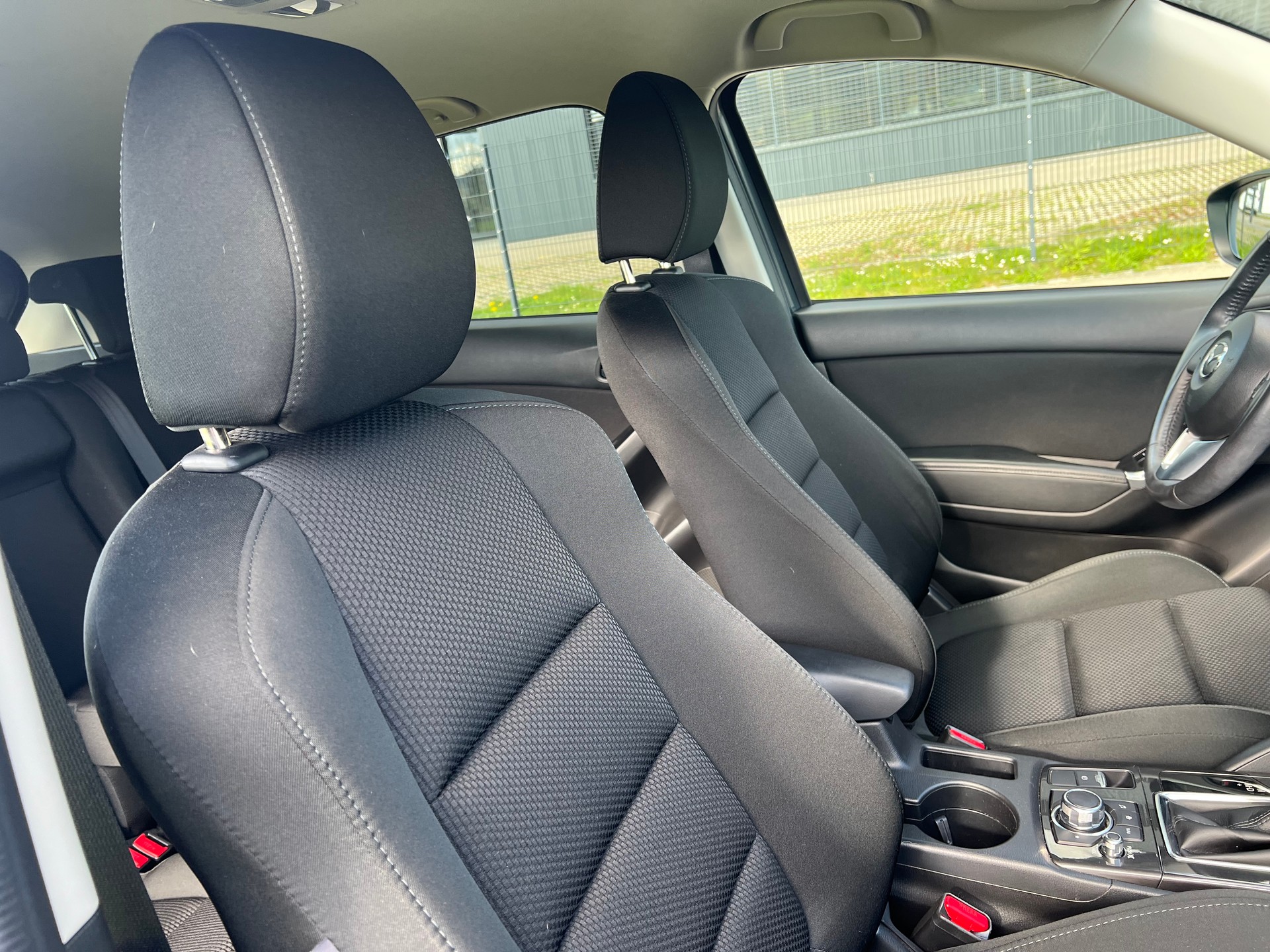 MAZDA CX-5 2.2 D Ambition AWD **** Automatic****-image-26