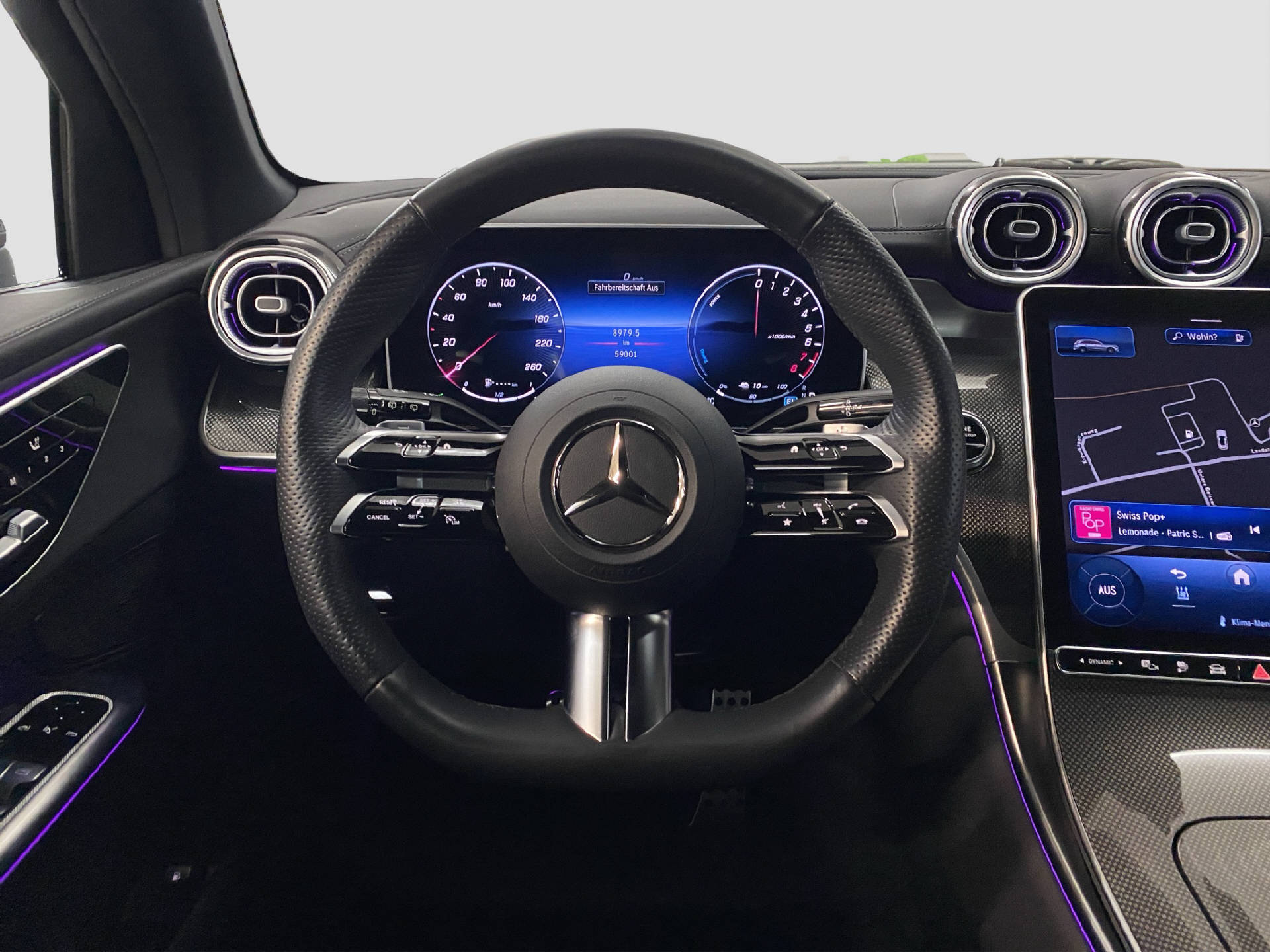 MERCEDES-BENZ GLC 300 e AMG Line 4MATIC-image-8