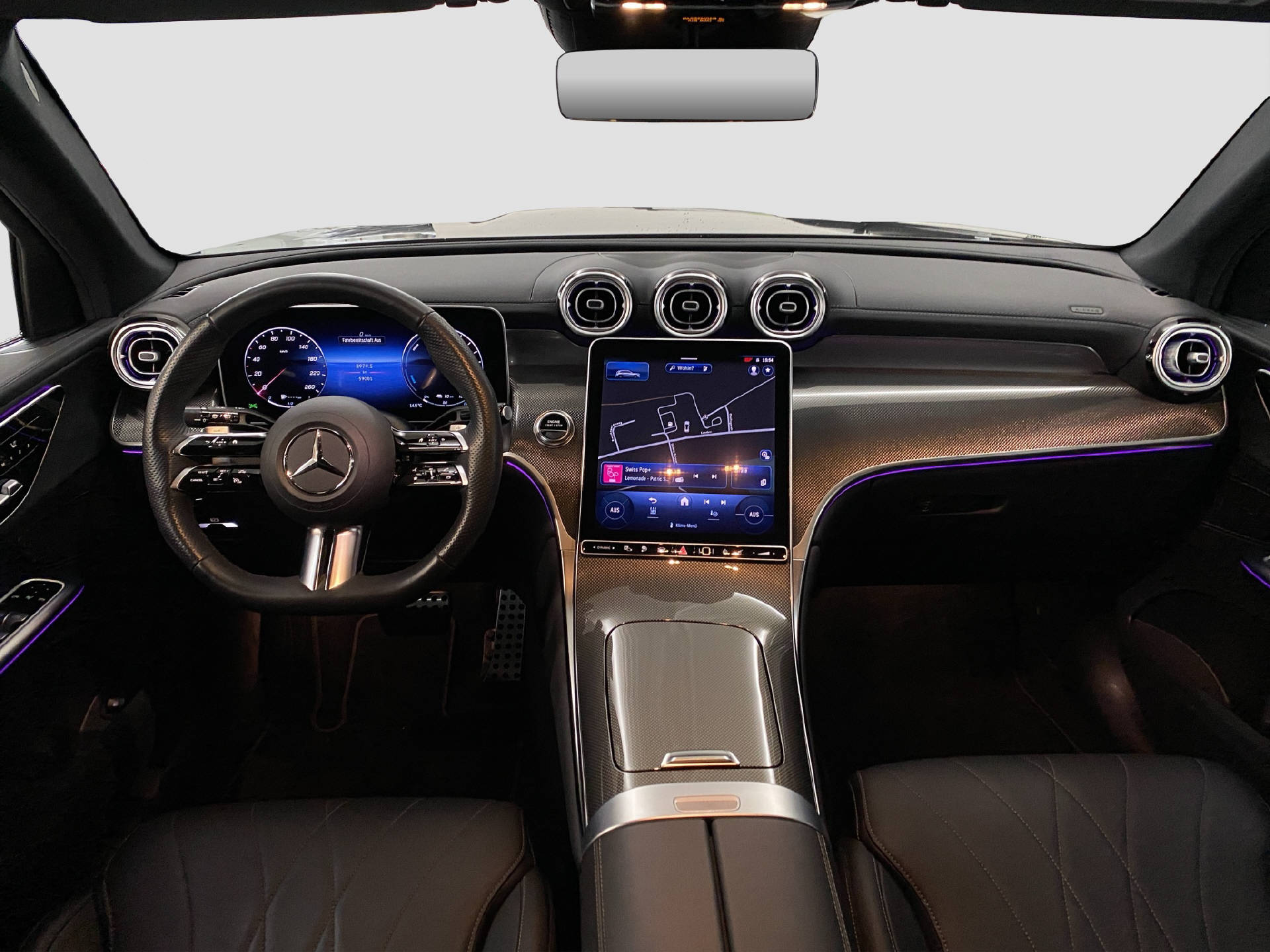 MERCEDES-BENZ GLC 300 e AMG Line 4MATIC-image-7
