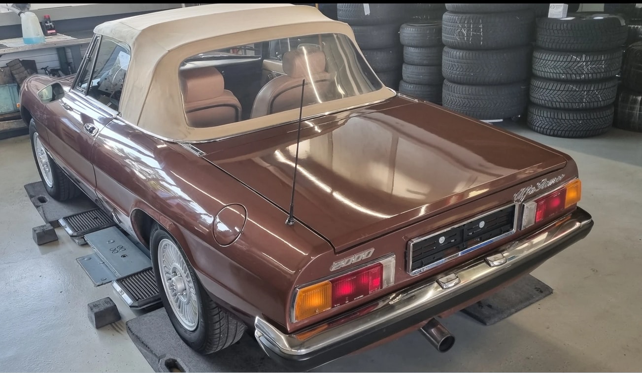 ALFA ROMEO 2000 Veloce-image-3