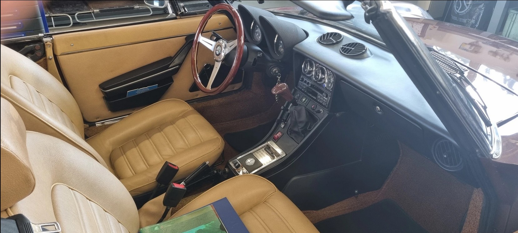 ALFA ROMEO 2000 Veloce-image-4