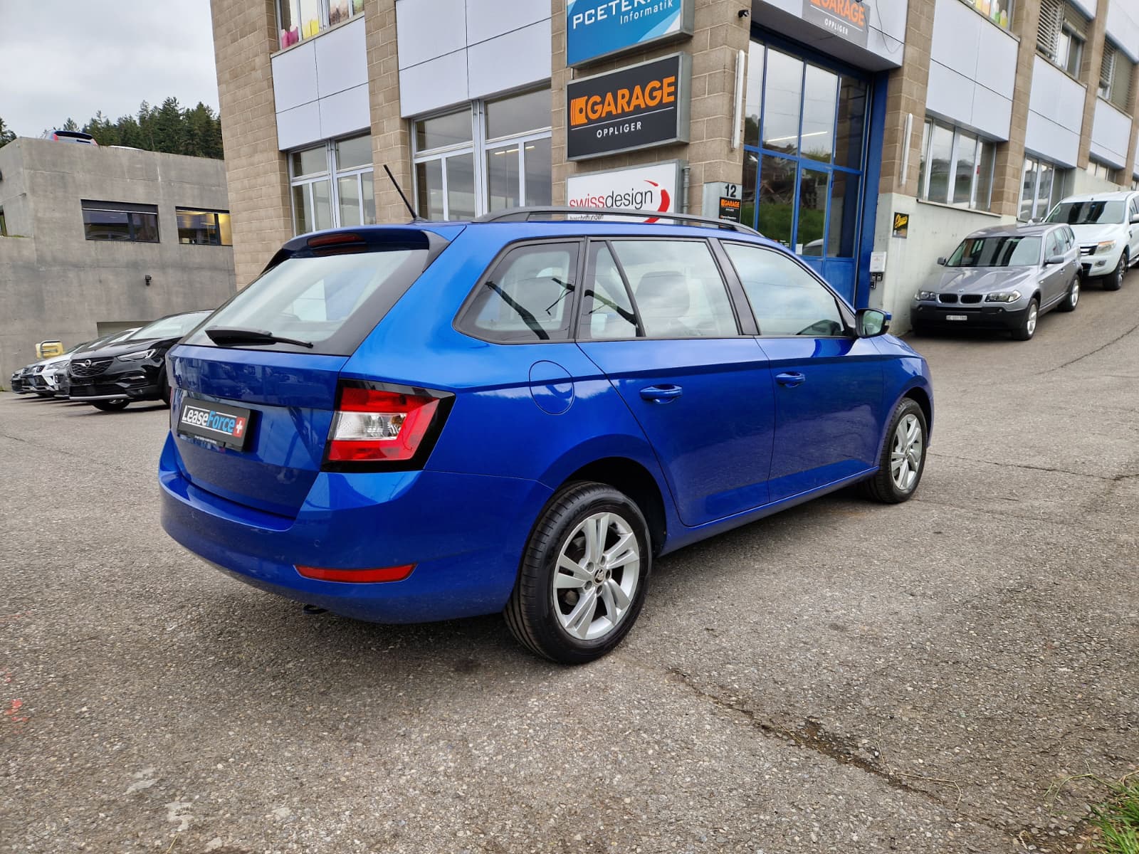 SKODA Fabia Combi 1.0 TSI Ambition DSG-image-3