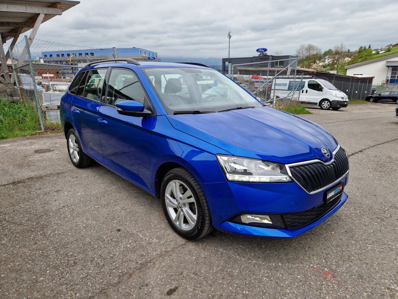 SKODA Fabia Combi 1.0 TSI Ambition DSG-image-2
