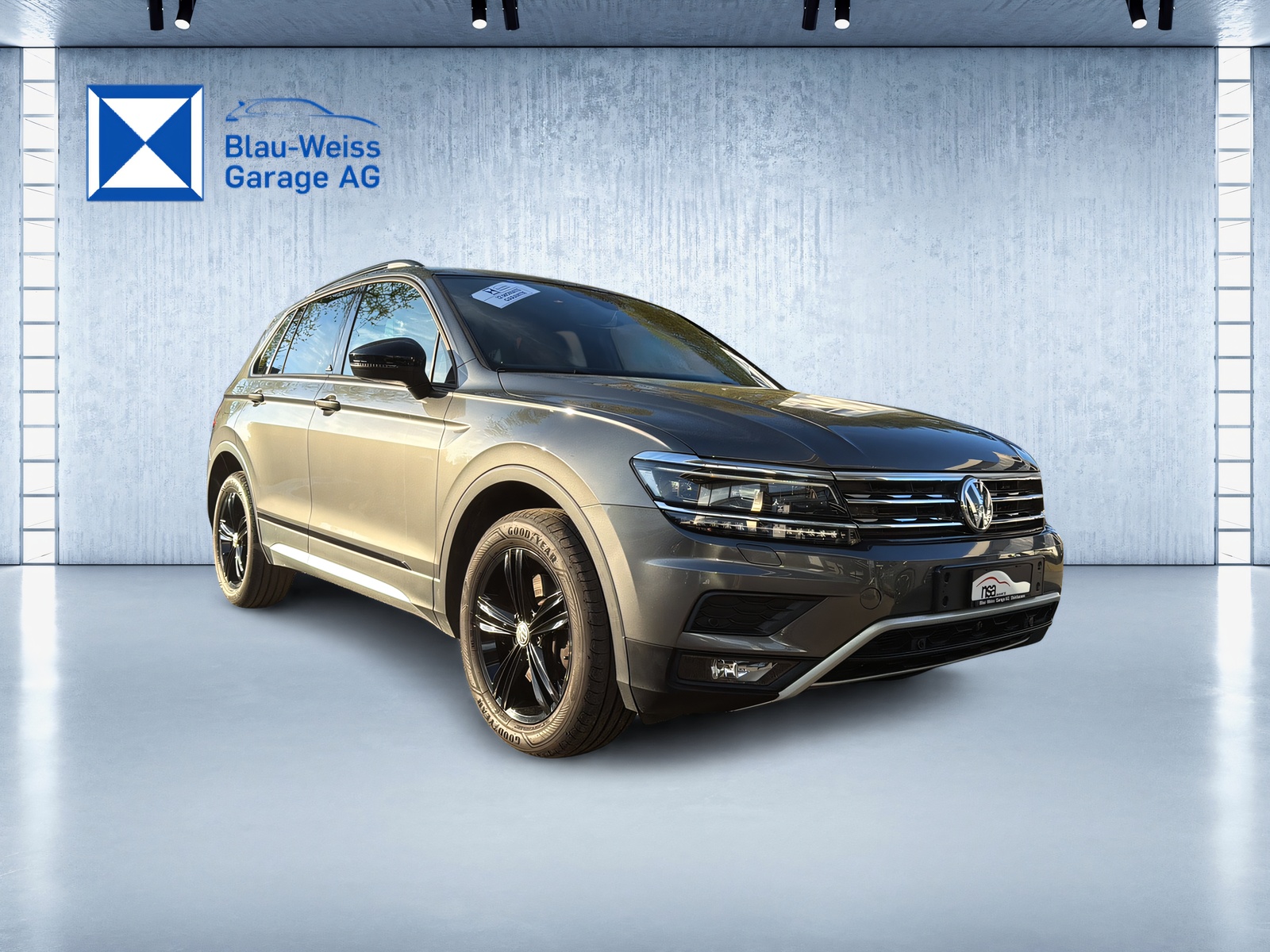 VW Tiguan 2.0TSI Offroad 4M 4Motion DSG-image-2