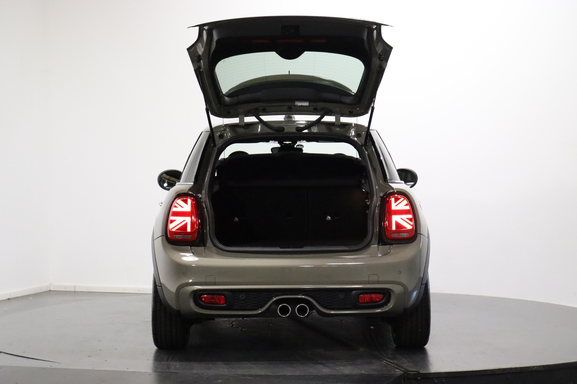 MINI F55 2.0i Cooper S SDKG-image-4