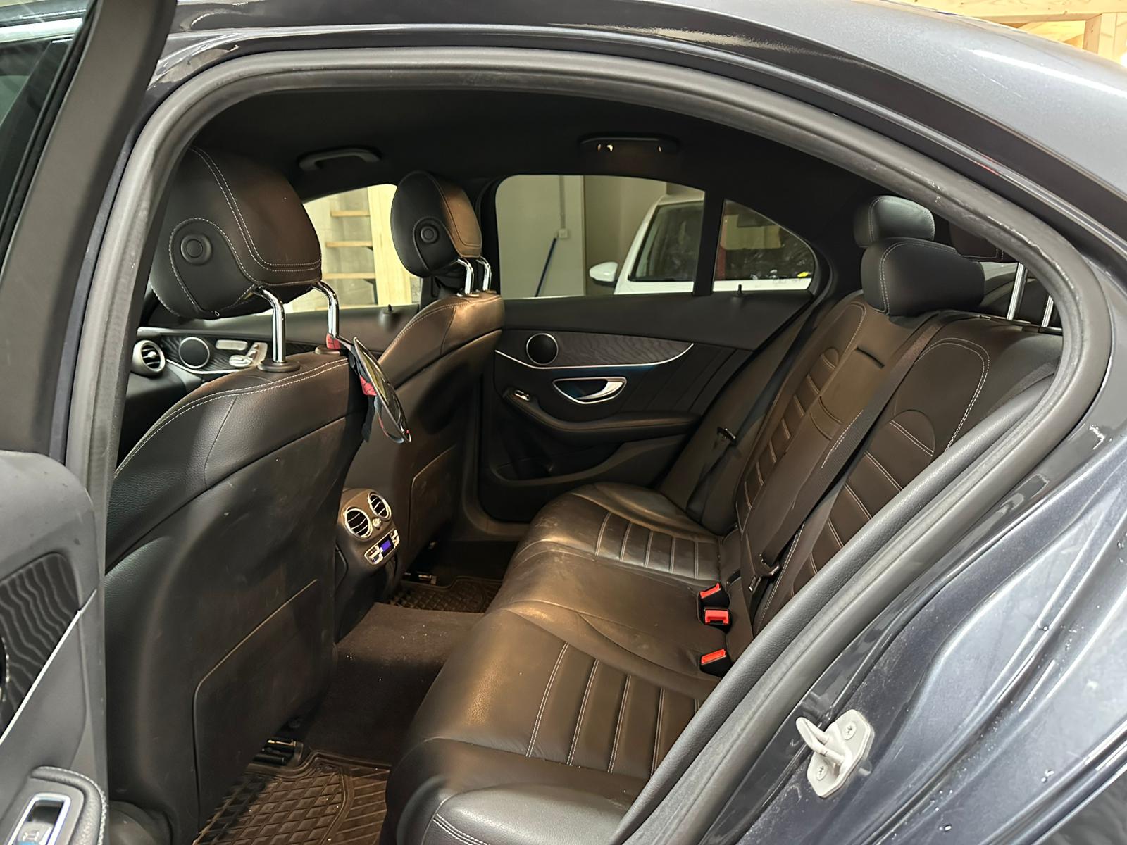 MERCEDES-BENZ C 250 BlueTEC Exclusive 4Matic 9G-Tronic-image-8