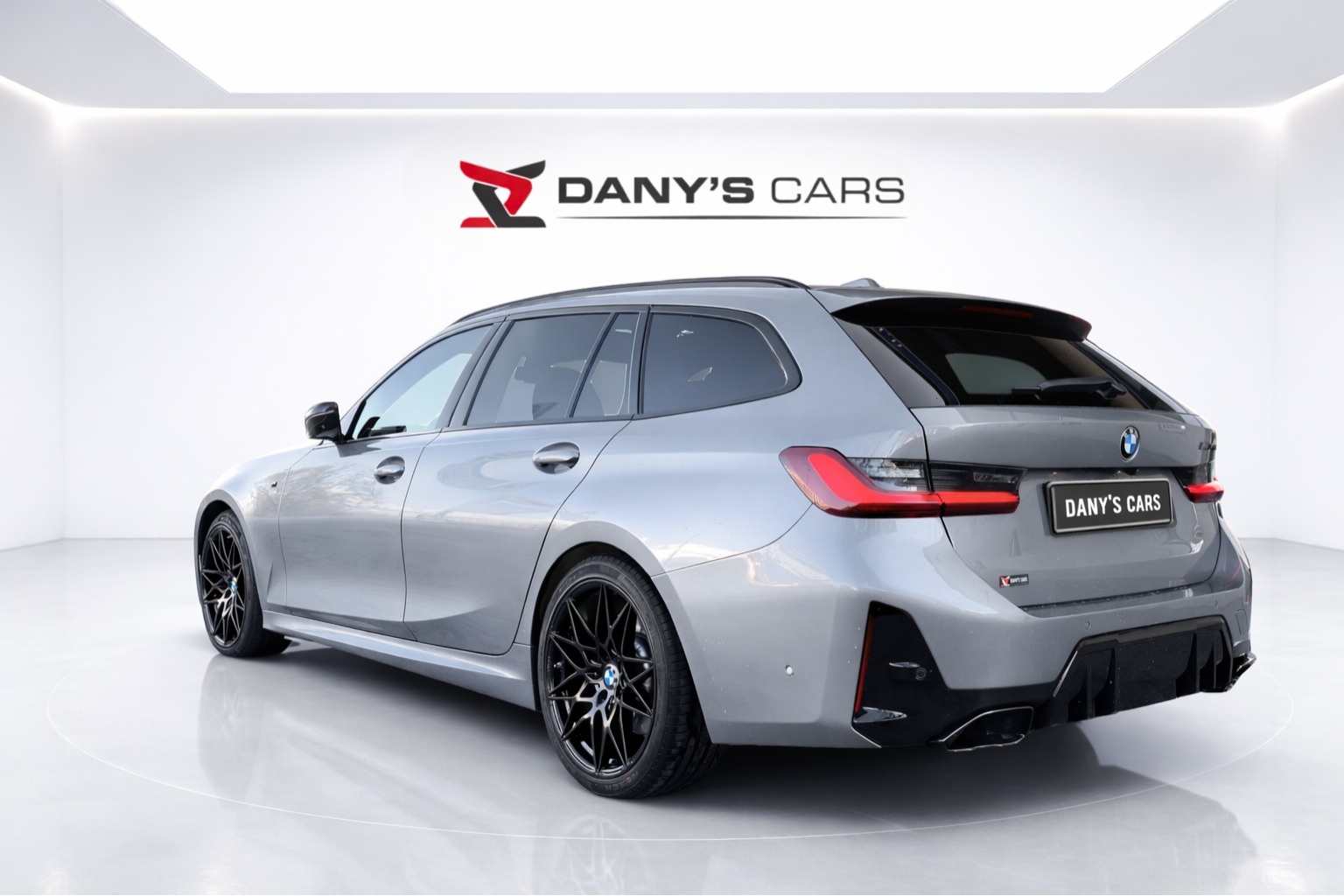 BMW M340i xDrive 48V Touring LCI2 Steptronic M Sport-image-6