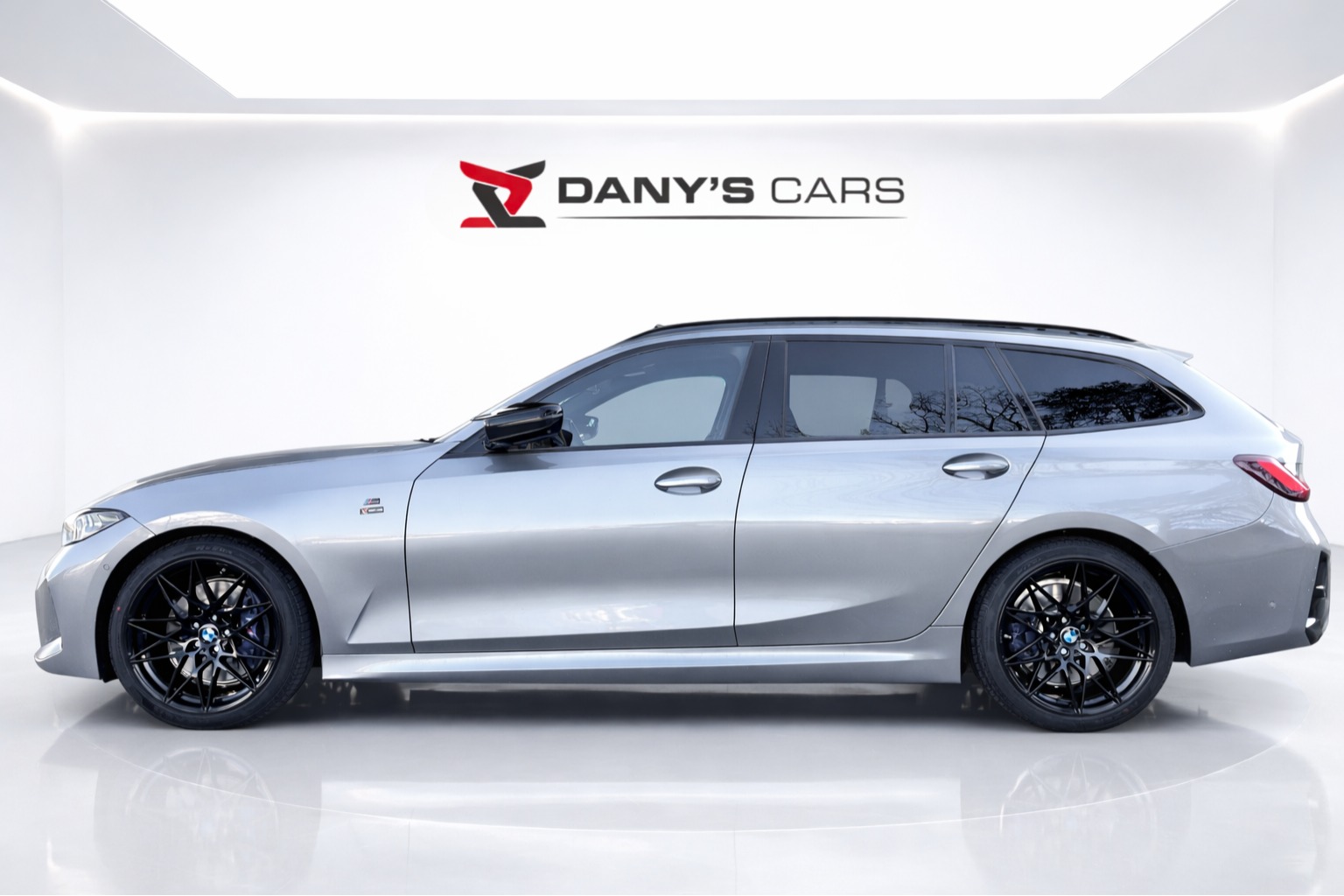 BMW M340i xDrive 48V Touring LCI2 Steptronic M Sport-image-7