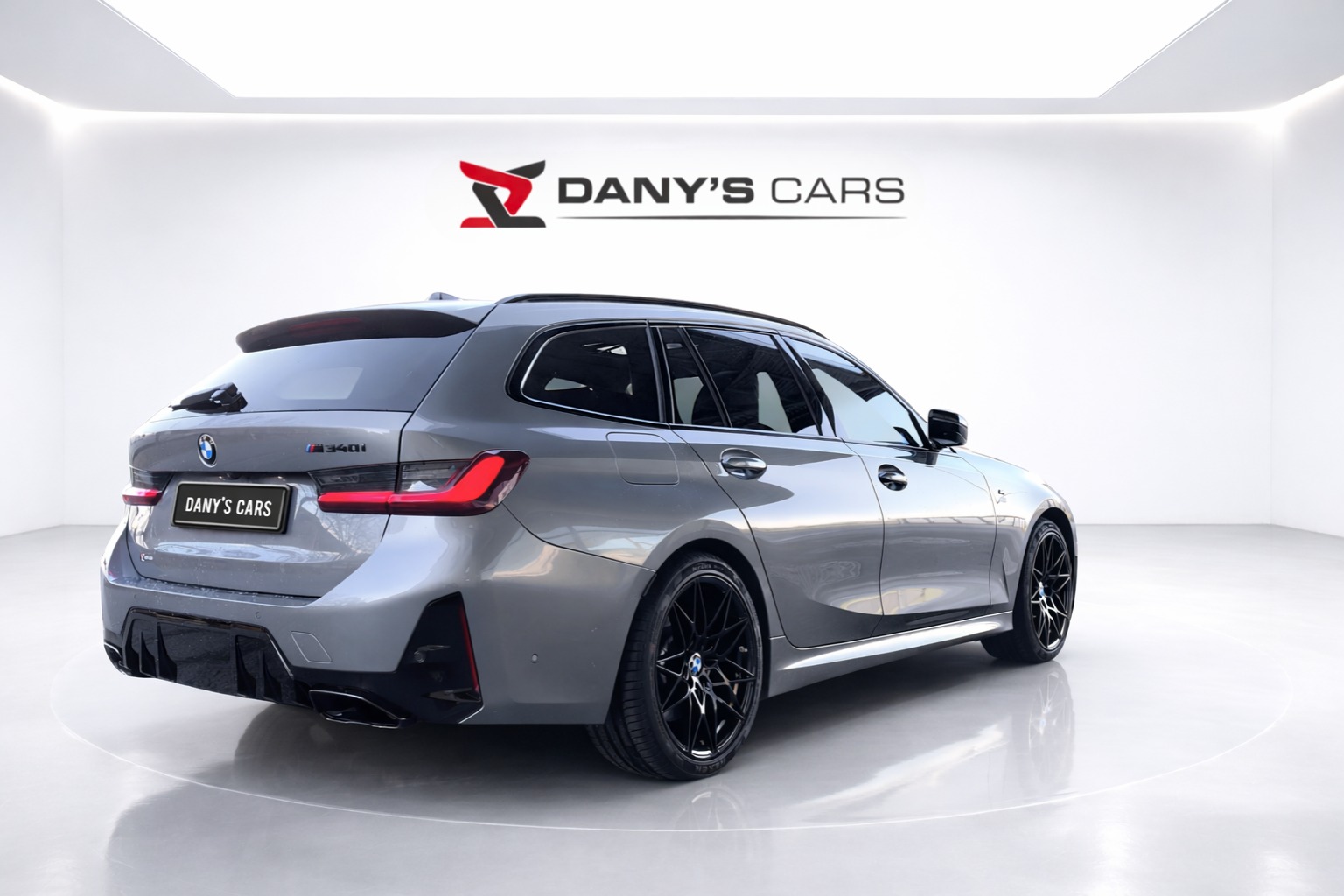 BMW M340i xDrive 48V Touring LCI2 Steptronic M Sport-image-4