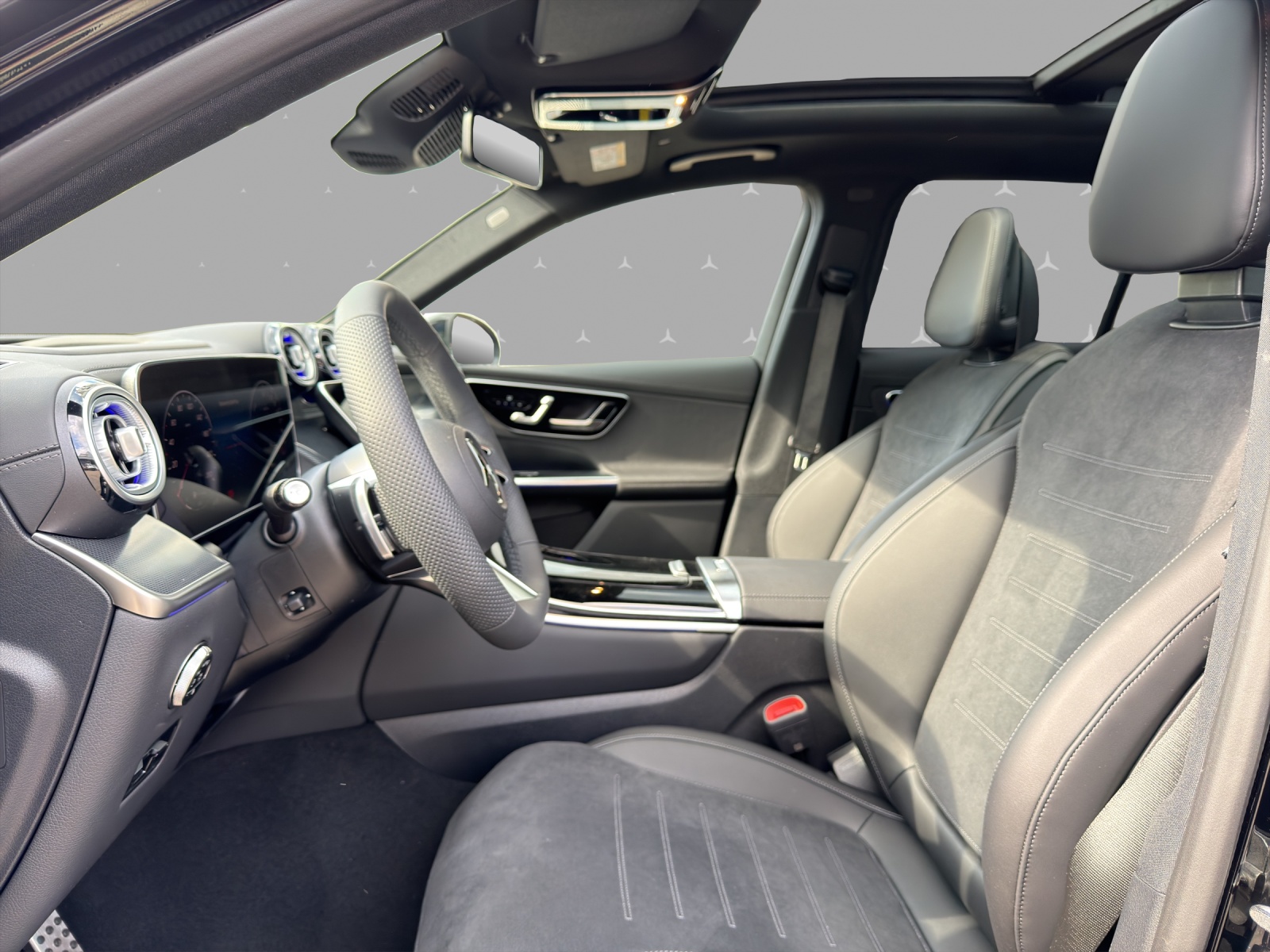 MERCEDES-BENZ GLC 300 e 4Matic EQ Star 9G-Tronic-image-7