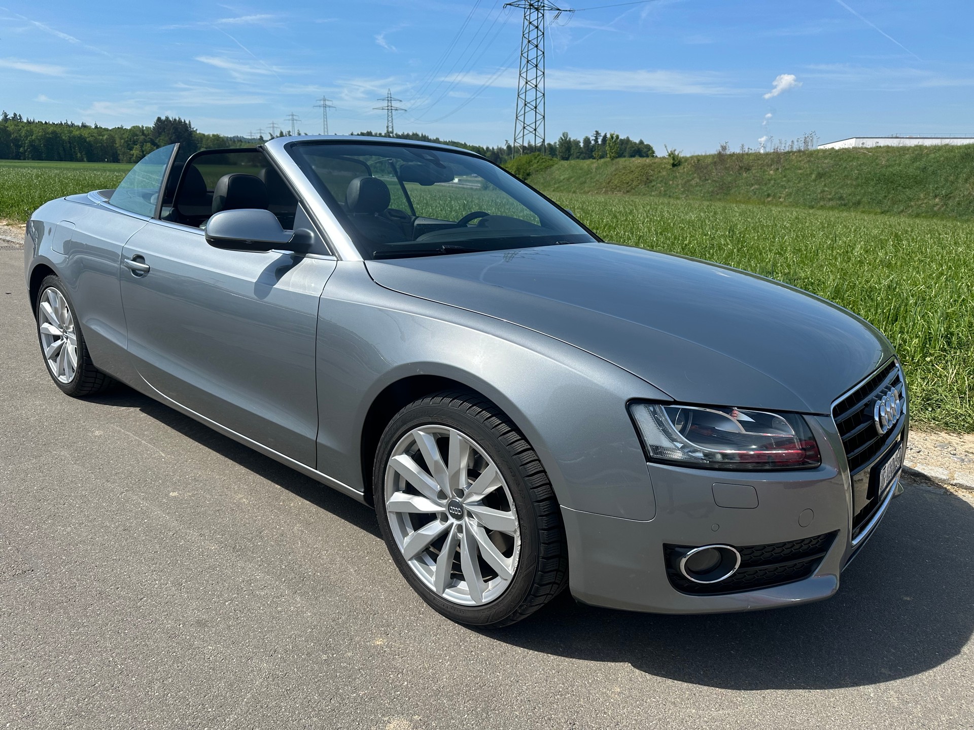 AUDI A5 Cabriolet 3.2 FSI multitronic-image-6