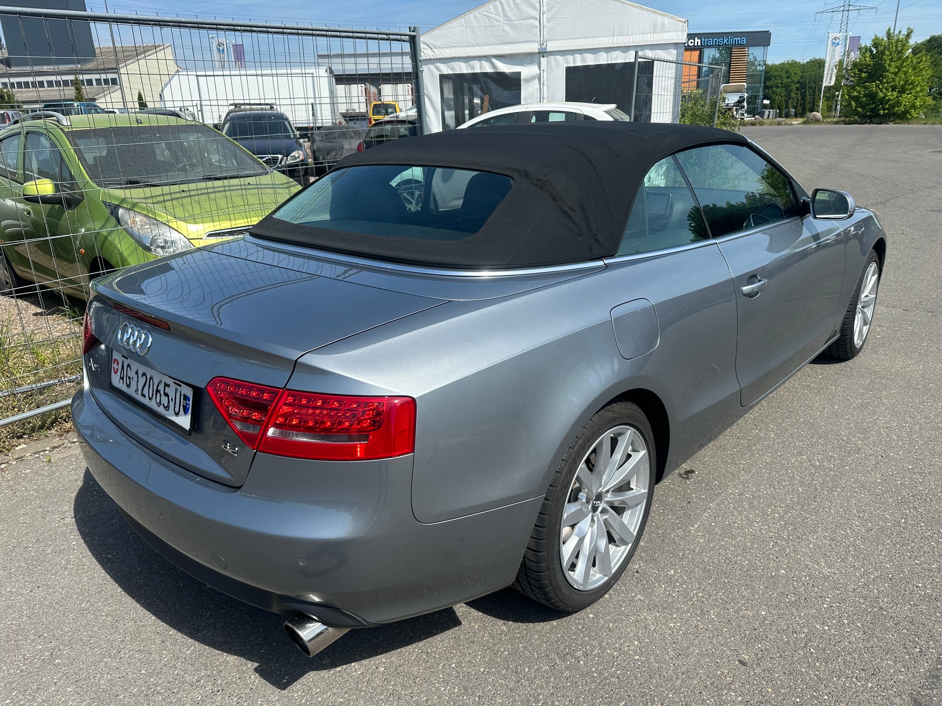 AUDI A5 Cabriolet 3.2 FSI multitronic-image-3