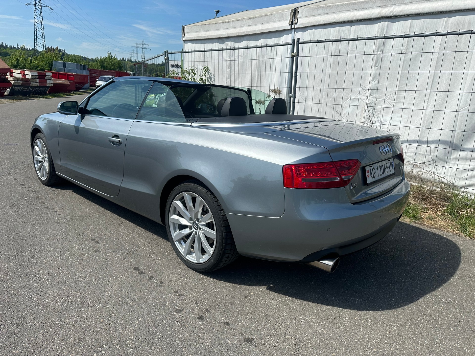 AUDI A5 Cabriolet 3.2 FSI multitronic-image-7