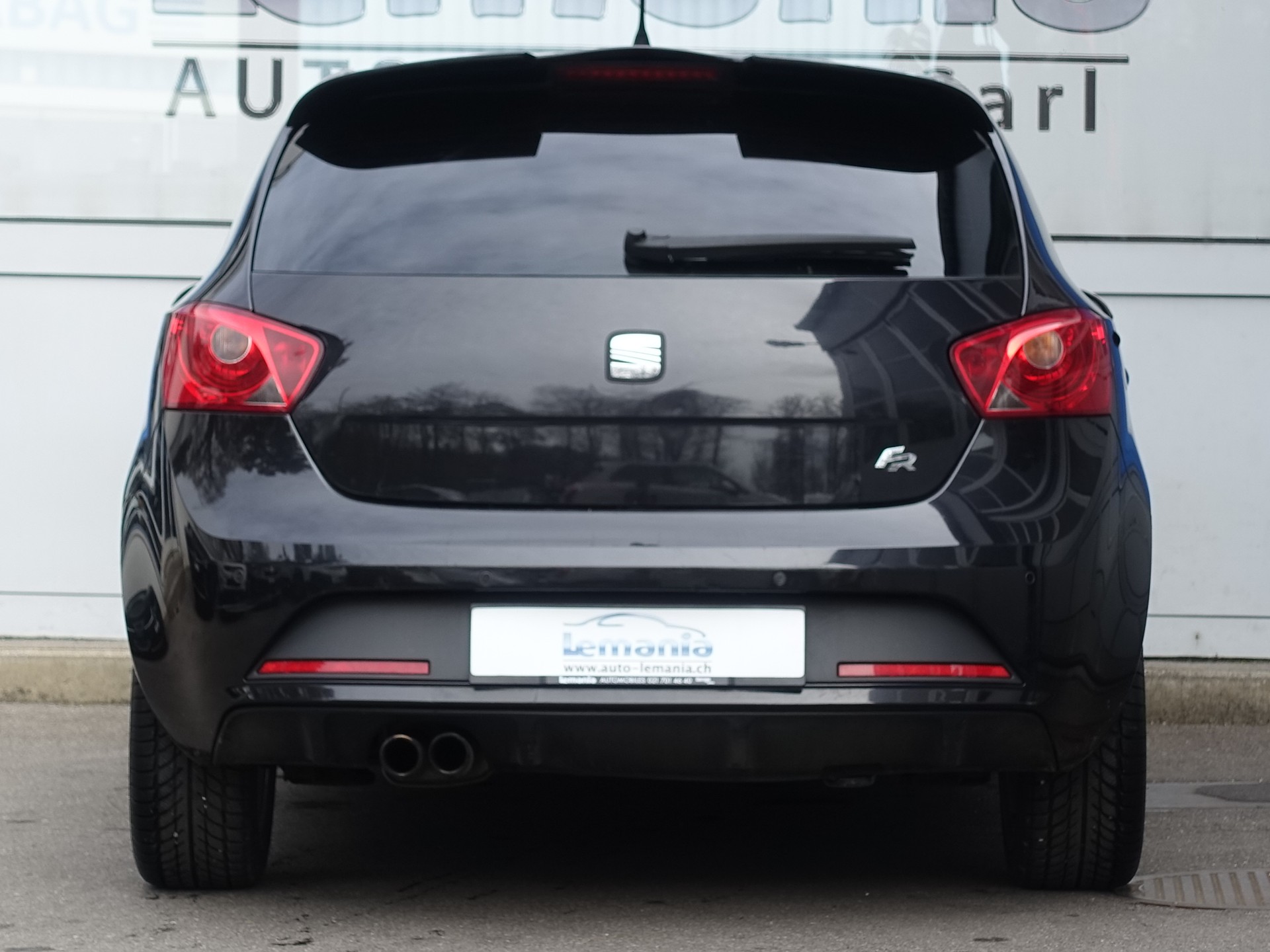 SEAT Ibiza SC 1.4 TSI FR DSG-image-5