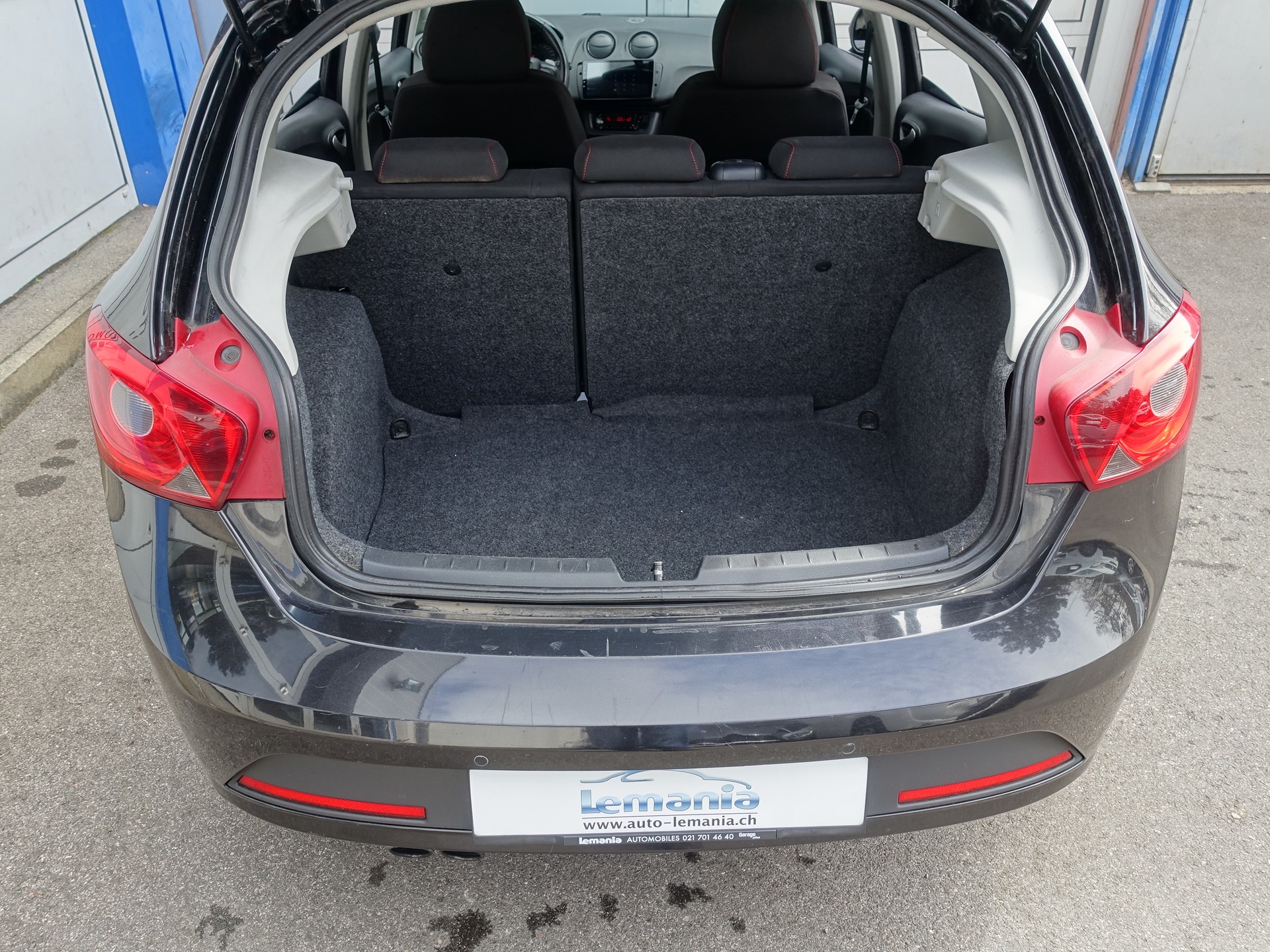 SEAT Ibiza SC 1.4 TSI FR DSG-image-15