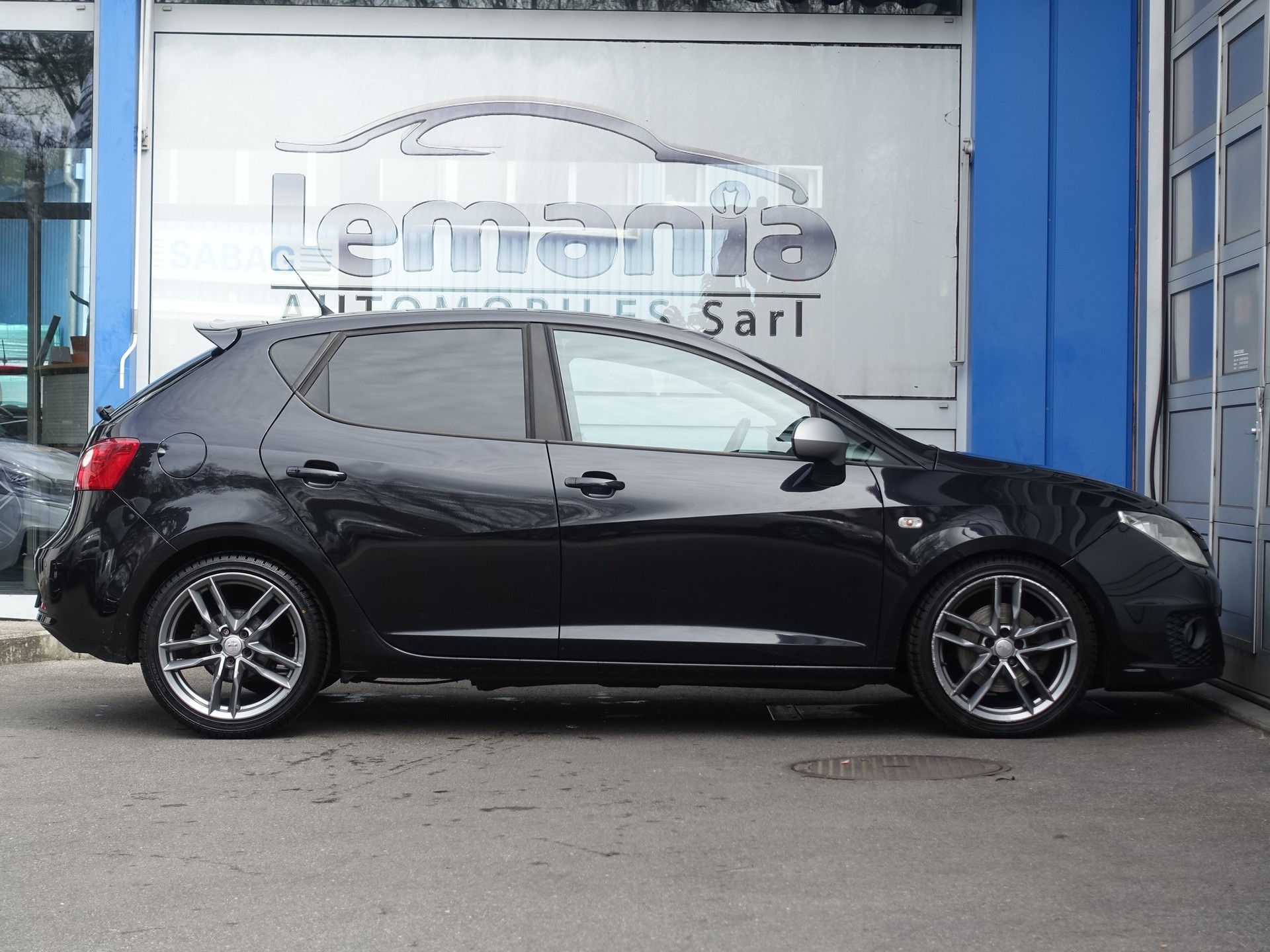 SEAT Ibiza SC 1.4 TSI FR DSG-image-7
