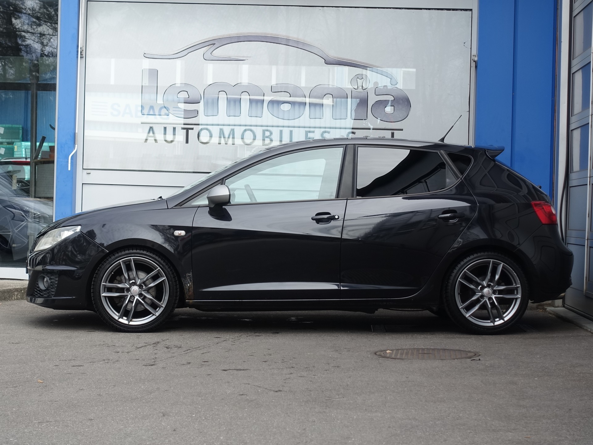 SEAT Ibiza SC 1.4 TSI FR DSG-image-6