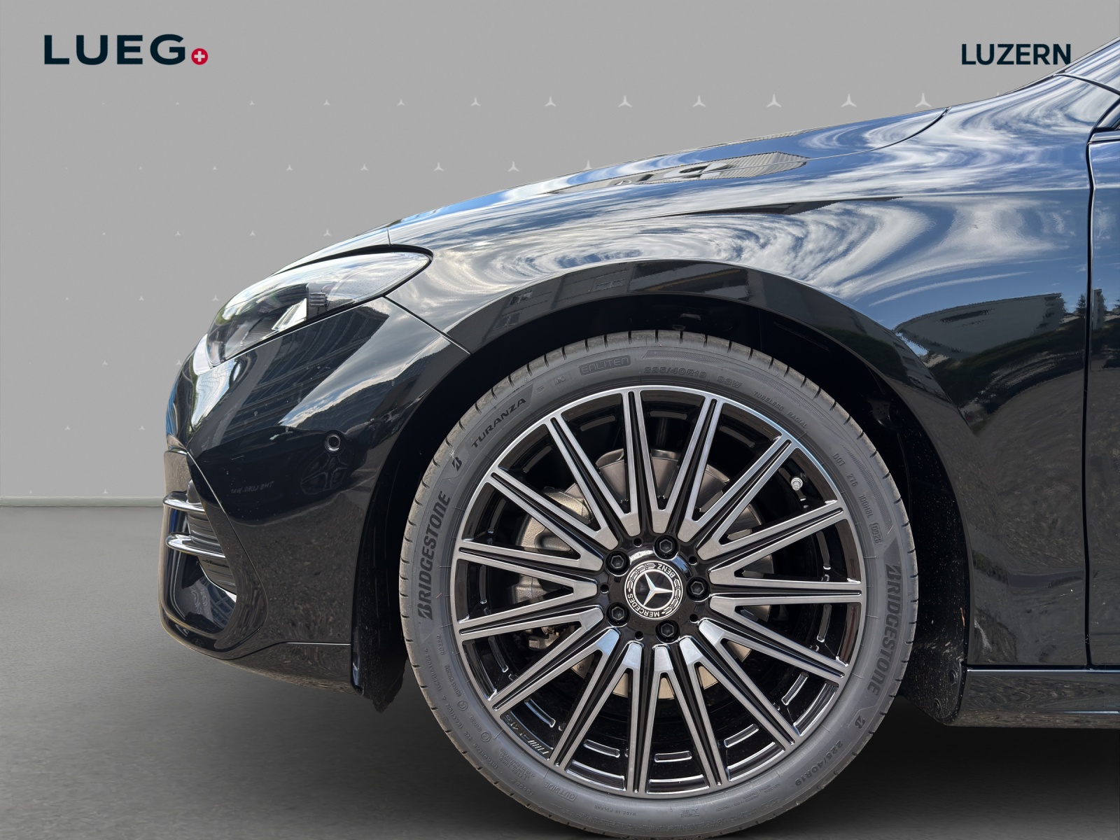 MERCEDES-BENZ CLA 220 8G-DCT 4Matic-image-6
