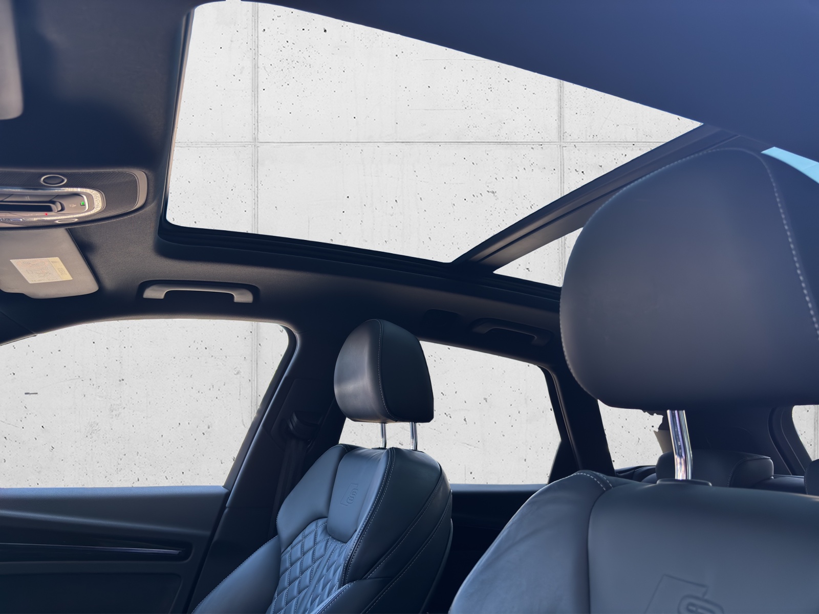 AUDI Q5 45 TFSI S-line quattro S-tronic Vollausstattung mit AHK, Winterrad & fortl. Werksgarantie-image-27