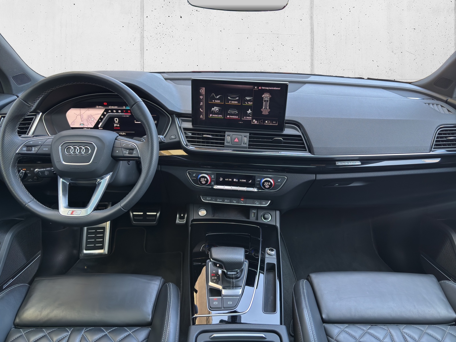 AUDI Q5 45 TFSI S-line quattro S-tronic Vollausstattung mit AHK, Winterrad & fortl. Werksgarantie-image-12