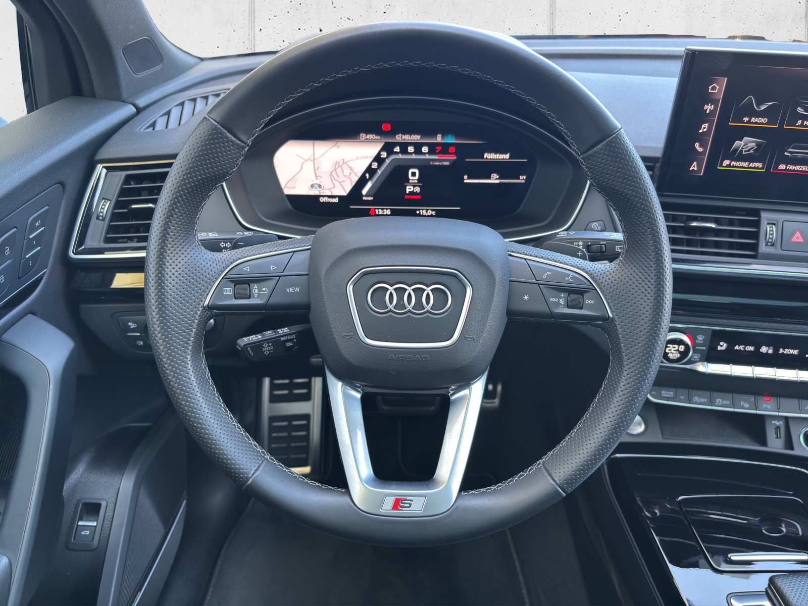 AUDI Q5 45 TFSI S-line quattro S-tronic Vollausstattung mit AHK, Winterrad & fortl. Werksgarantie-image-13