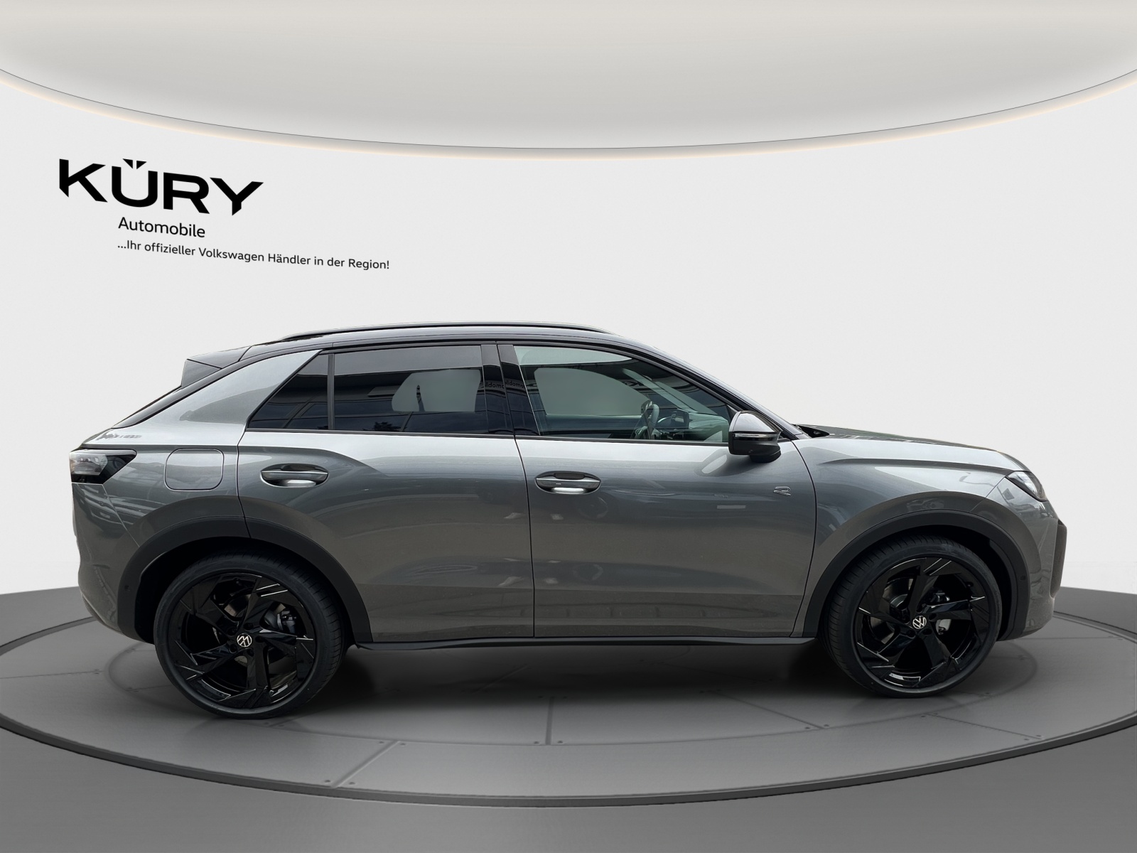 VW T-Roc 1.5 eTSI mHEV R-Line DSG-showroom-element-3