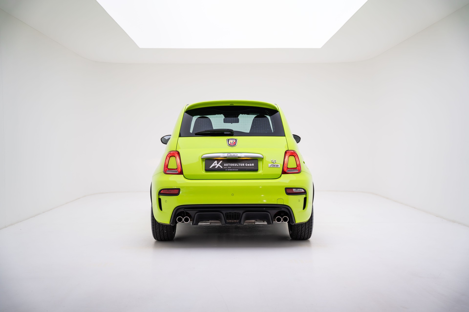 FIAT 595 1.4 16V Turbo Abarth Pista - 70th Anniversary-image-7