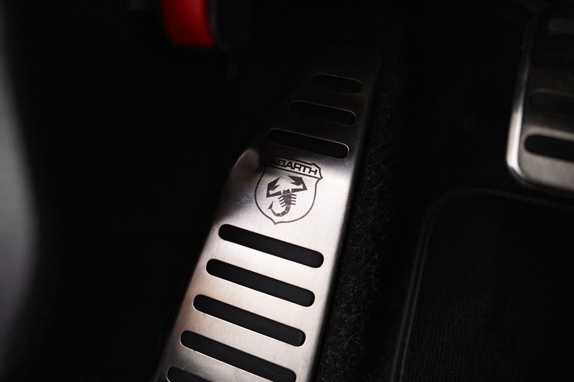FIAT 595 1.4 16V Turbo Abarth Pista - 70th Anniversary-image-22