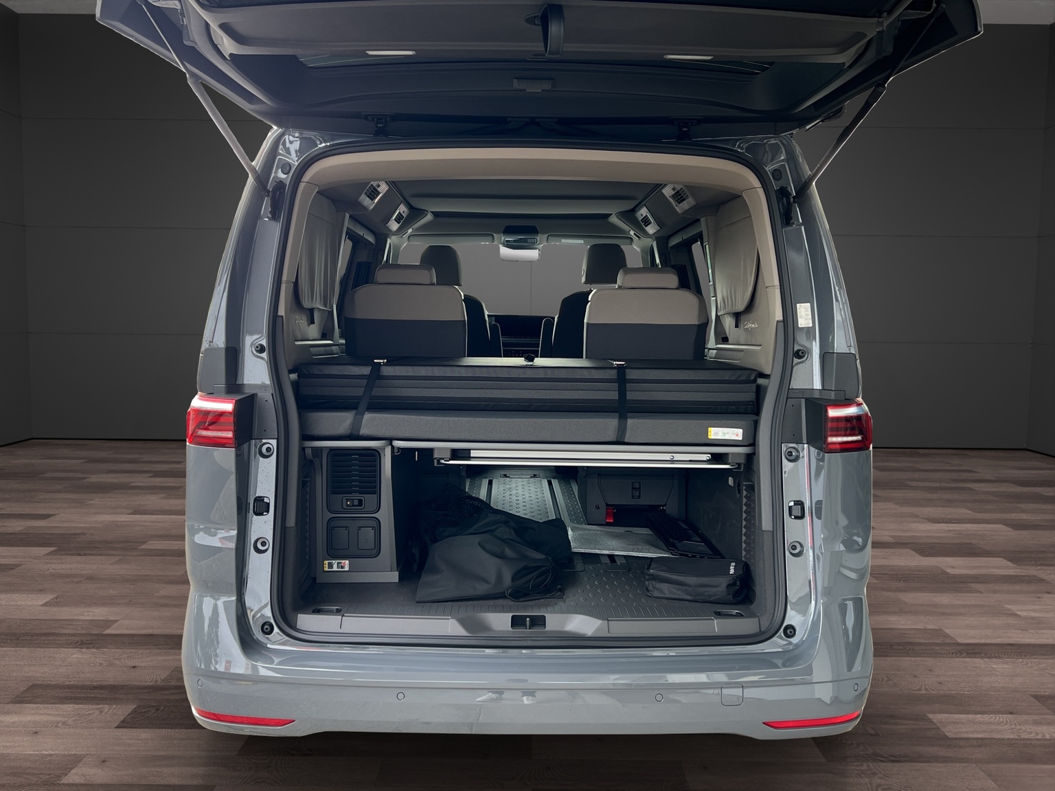 VW California eHybrid Beach Tour Liberty 4Motion-image-12