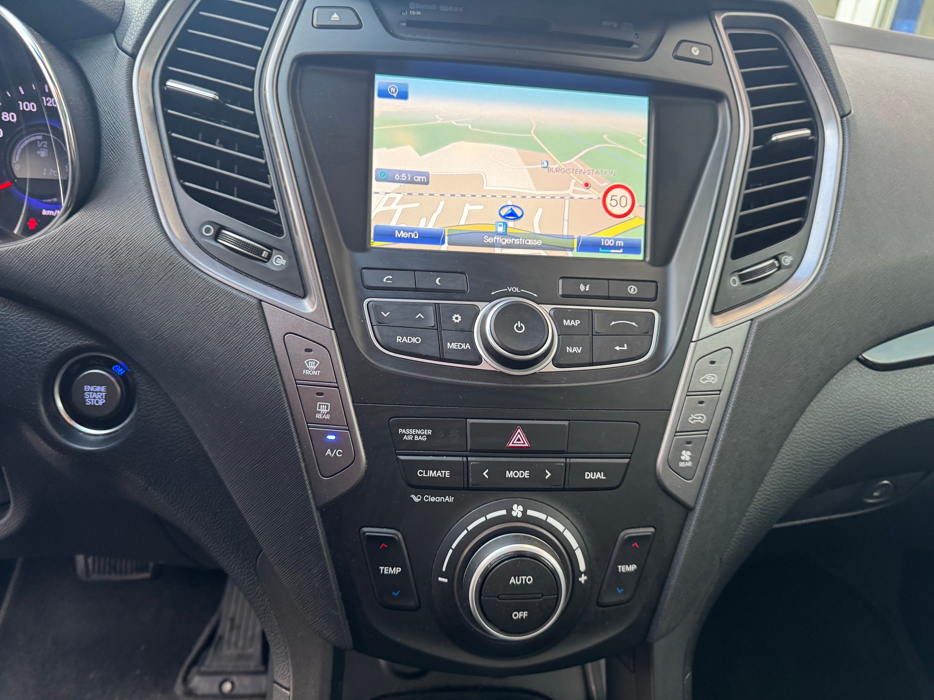 HYUNDAI Grand Santa Fe 2.2 CRDI Premium 4WD-image-6