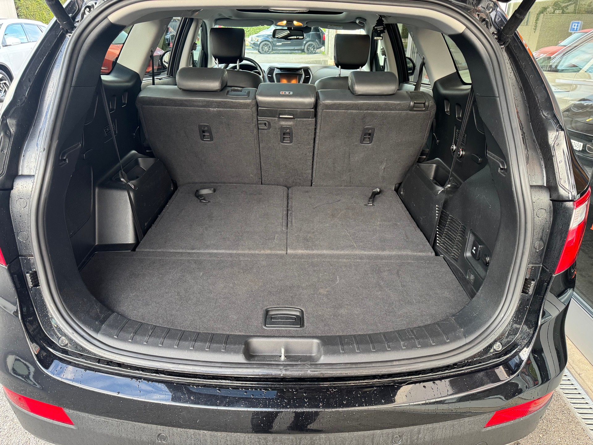 HYUNDAI Grand Santa Fe 2.2 CRDI Premium 4WD-image-12