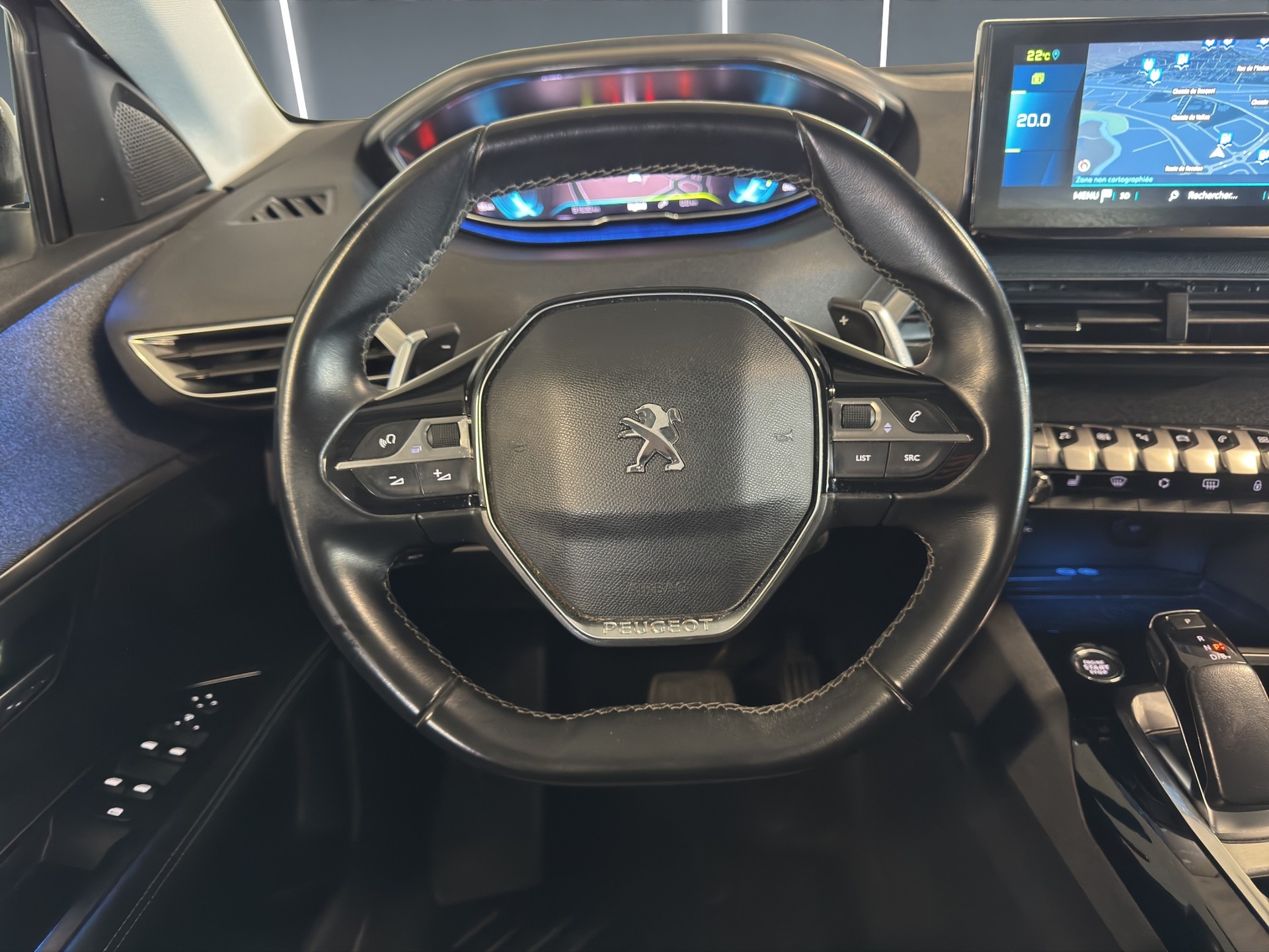 PEUGEOT 3008 225e Hybrid2 Allure Pack EAT8-image-13