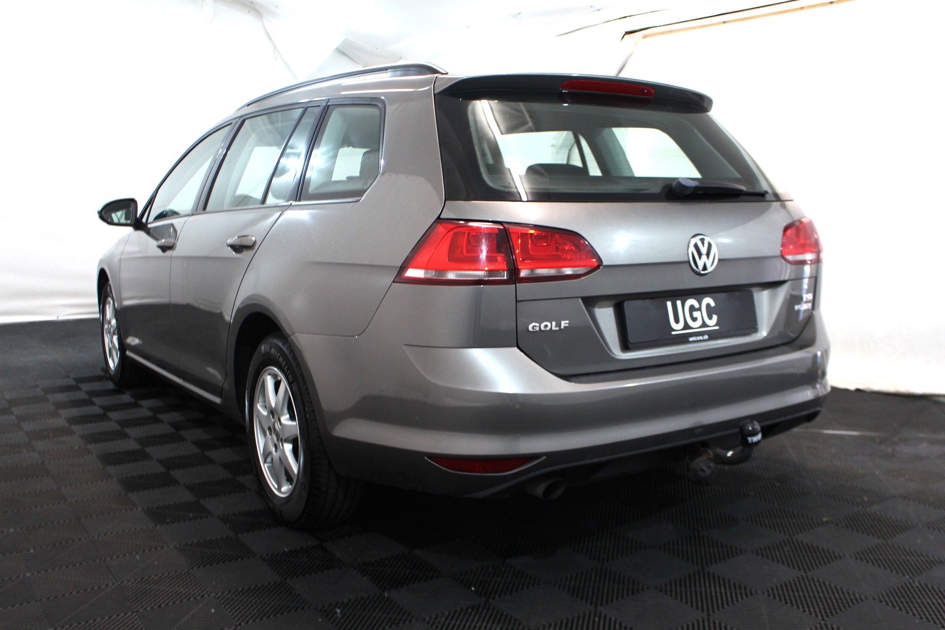 VW Golf VII Variant 1.2 TSI Trendline-showroom-element-3