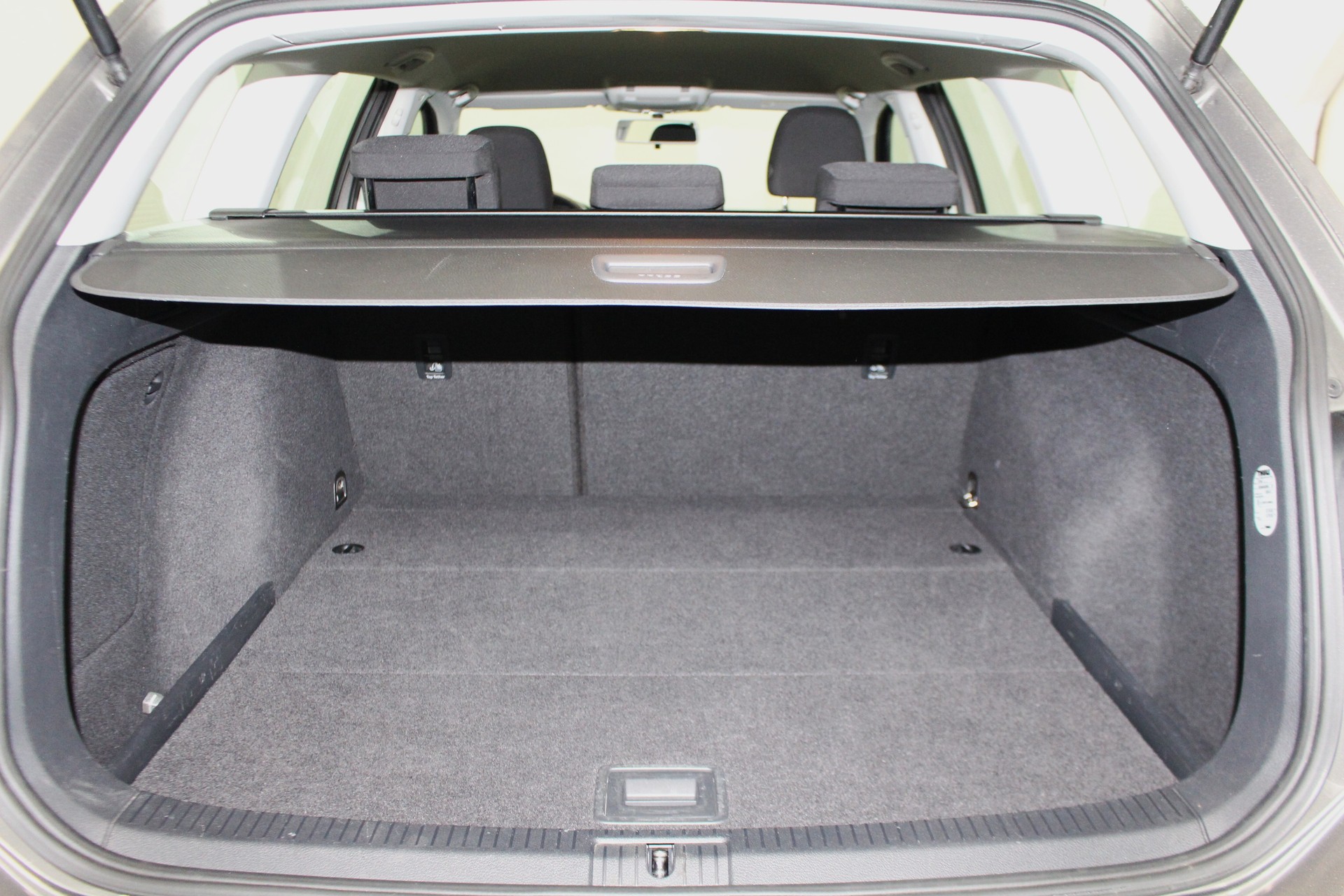 VW Golf VII Variant 1.2 TSI Trendline-image-8