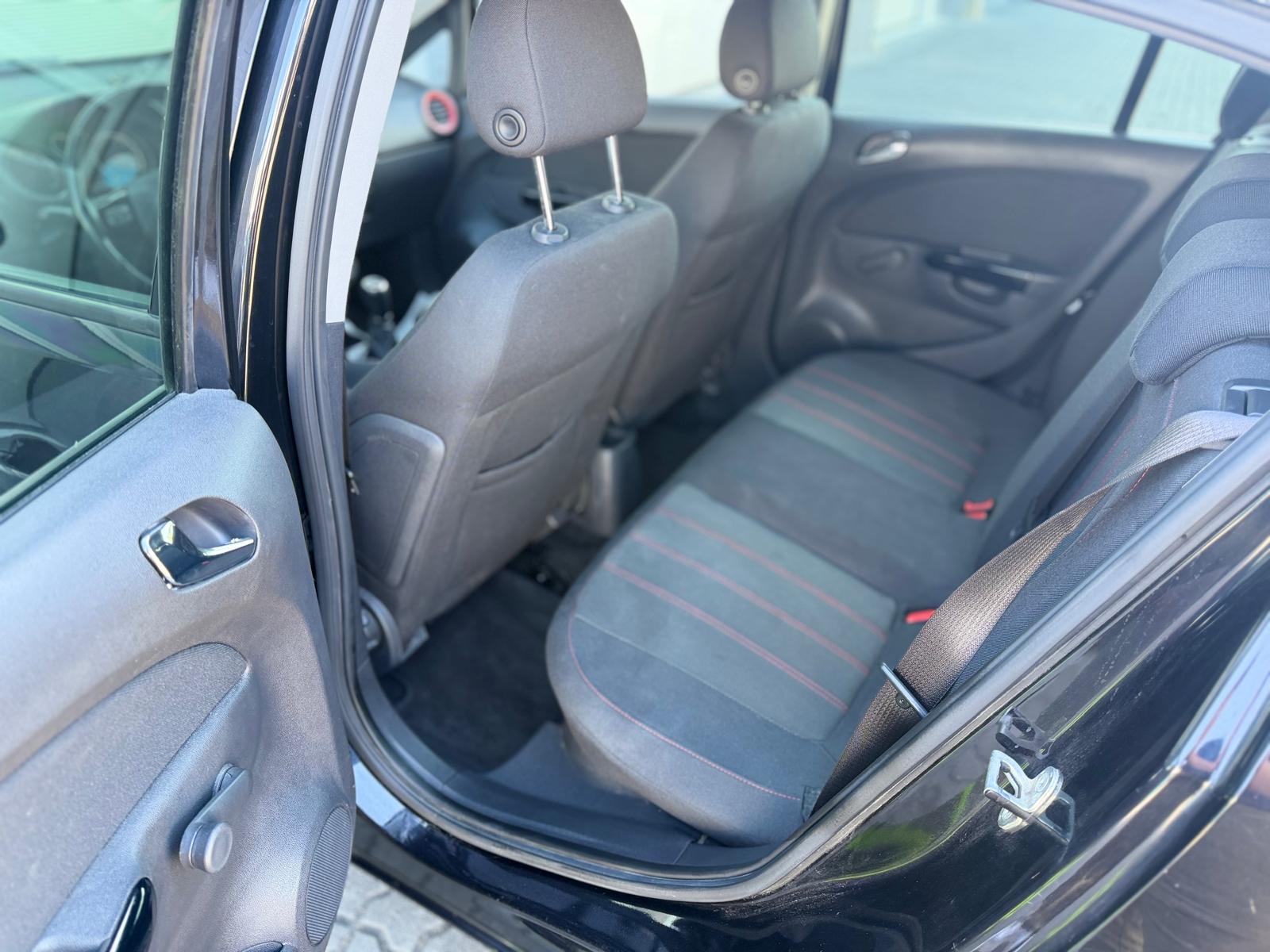 OPEL Corsa 1.4 TP Color Edition-image-13