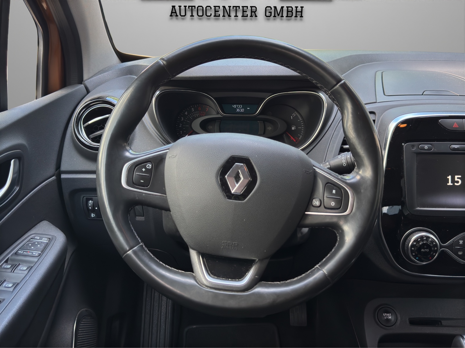 RENAULT Captur 1.3 T 16V Intens EDC-image-9