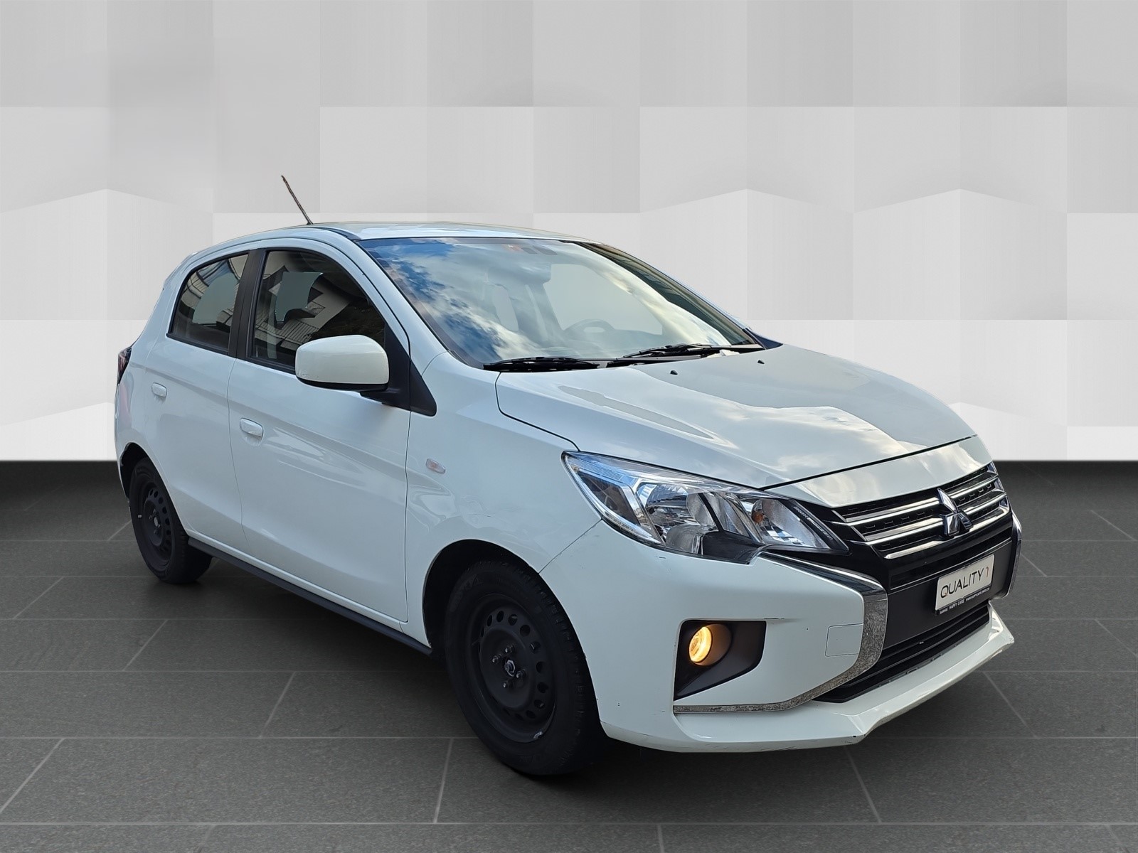 MITSUBISHI Space Star 1.2 CVT Intense+-image-2