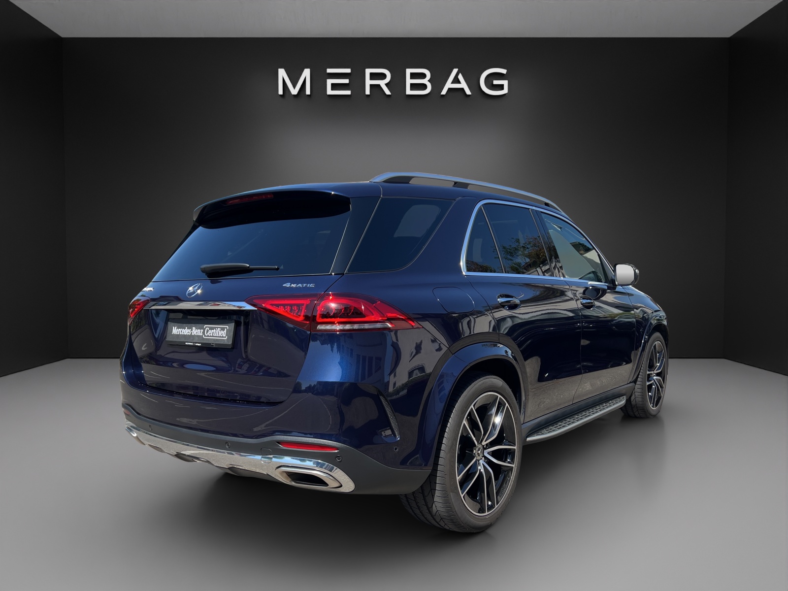 MERCEDES-BENZ GLE 450 4Matic AMG Line 9G-Tronic-image-2