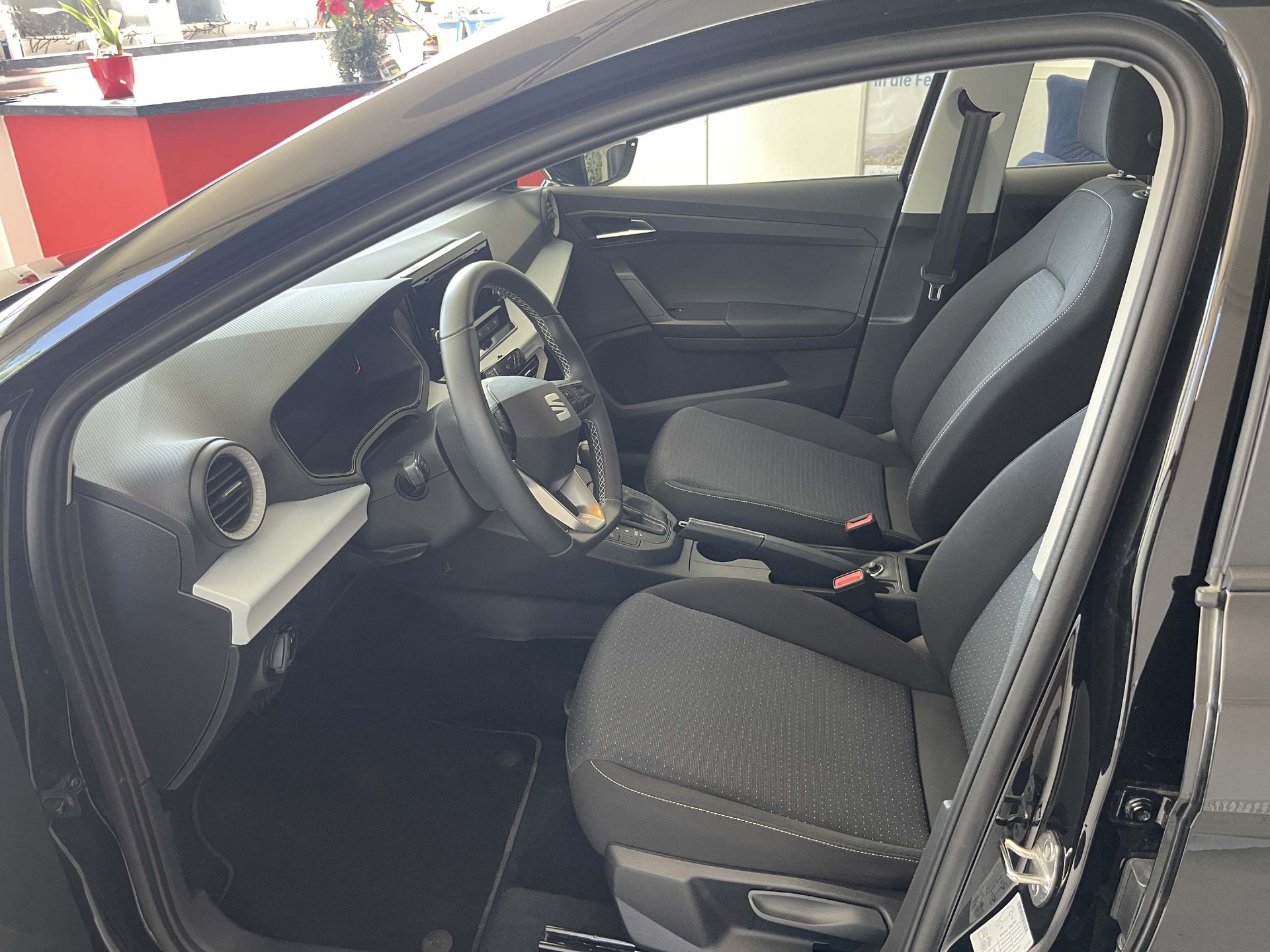 SEAT Ibiza 1.0 TSI 110 Style DSG-image-8