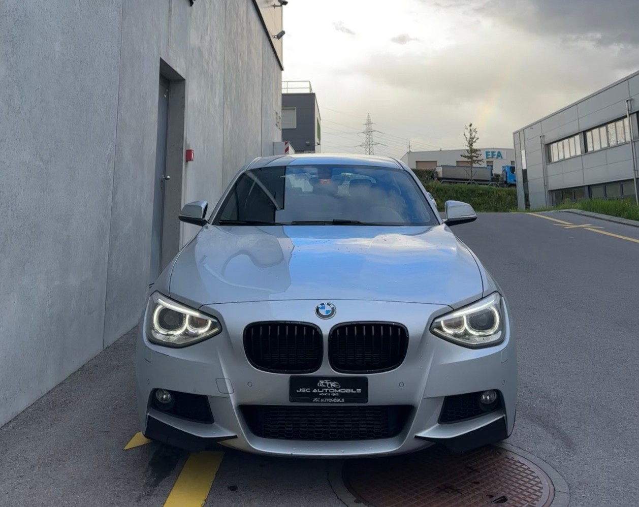 BMW 116i Sport Line Steptronic-showroom-element-2