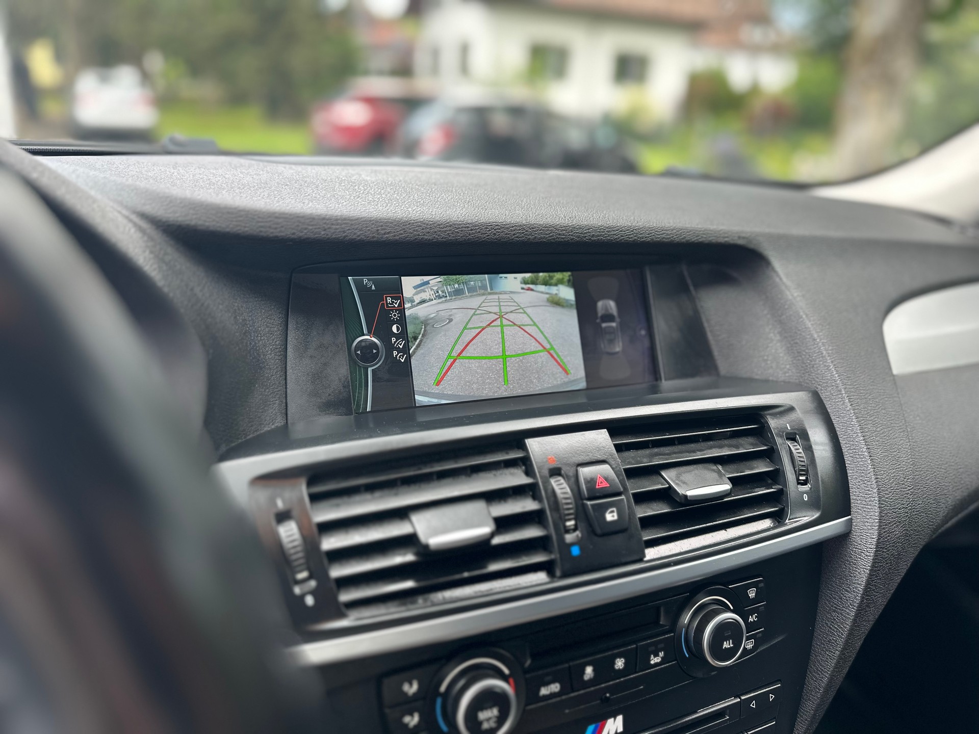 BMW X3 xDrive 20i Steptronic-image-10