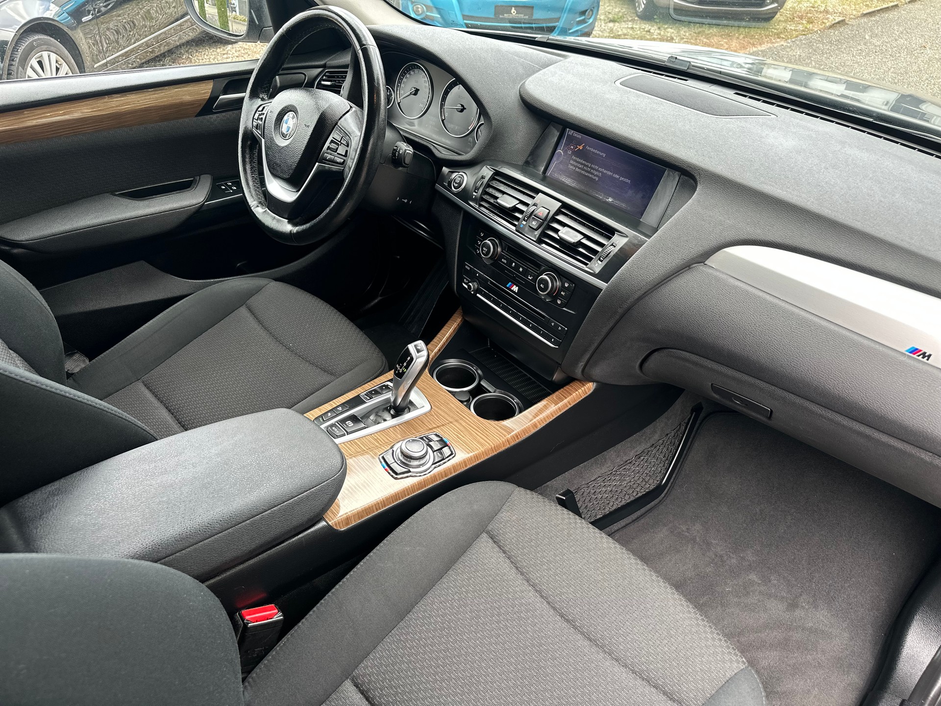 BMW X3 xDrive 20i Steptronic-image-4