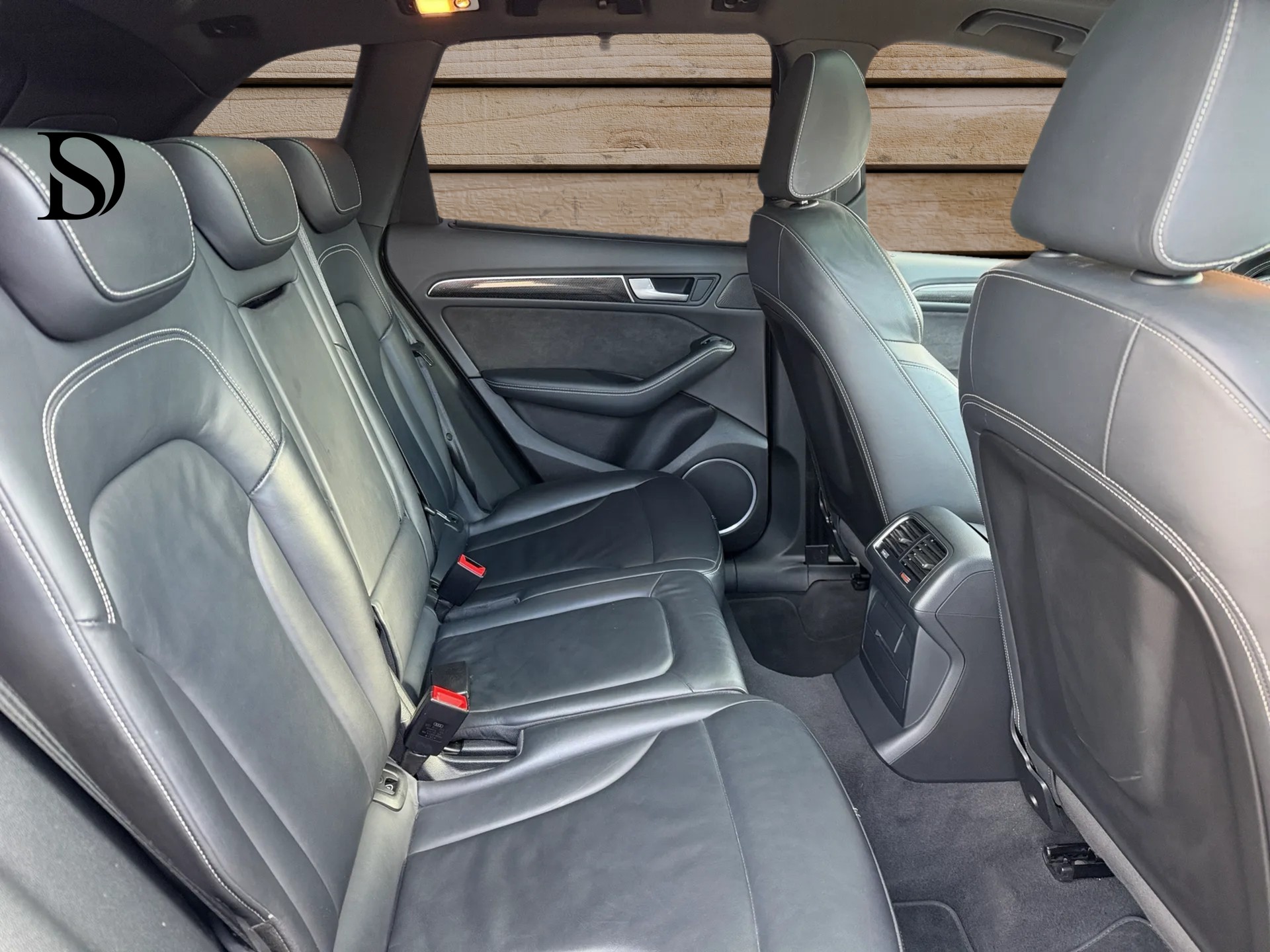 AUDI SQ5 3.0 TDI quattro tiptronic-image-16